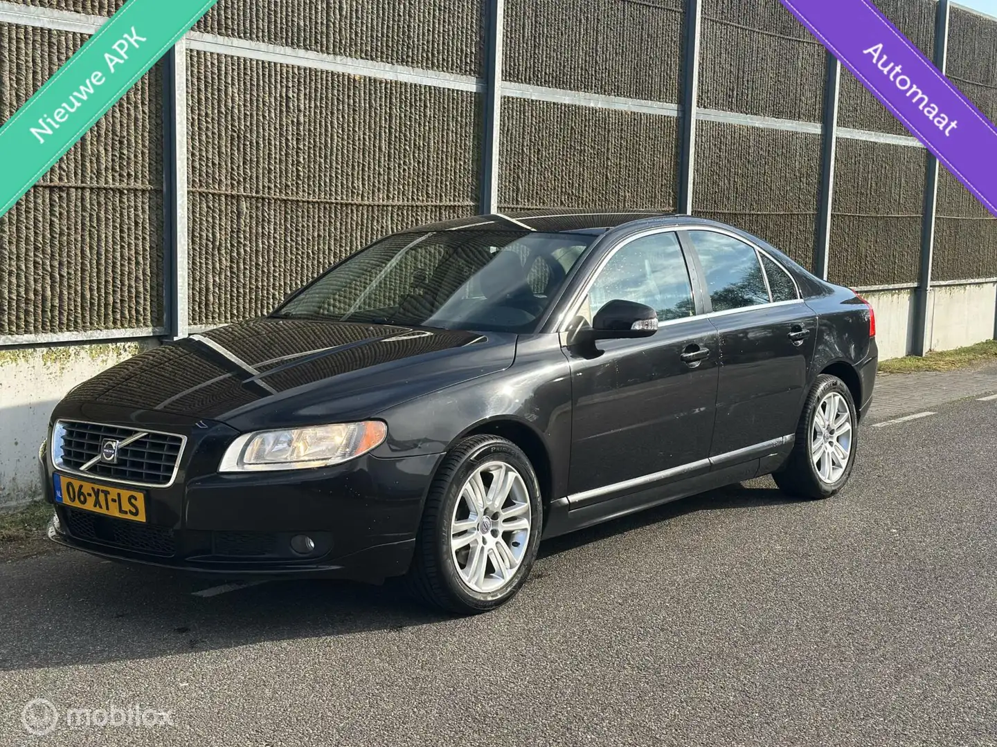 Volvo S80 2.5 T Summum 200PK|NWEAPK|AUTOMAAT Noir - 1