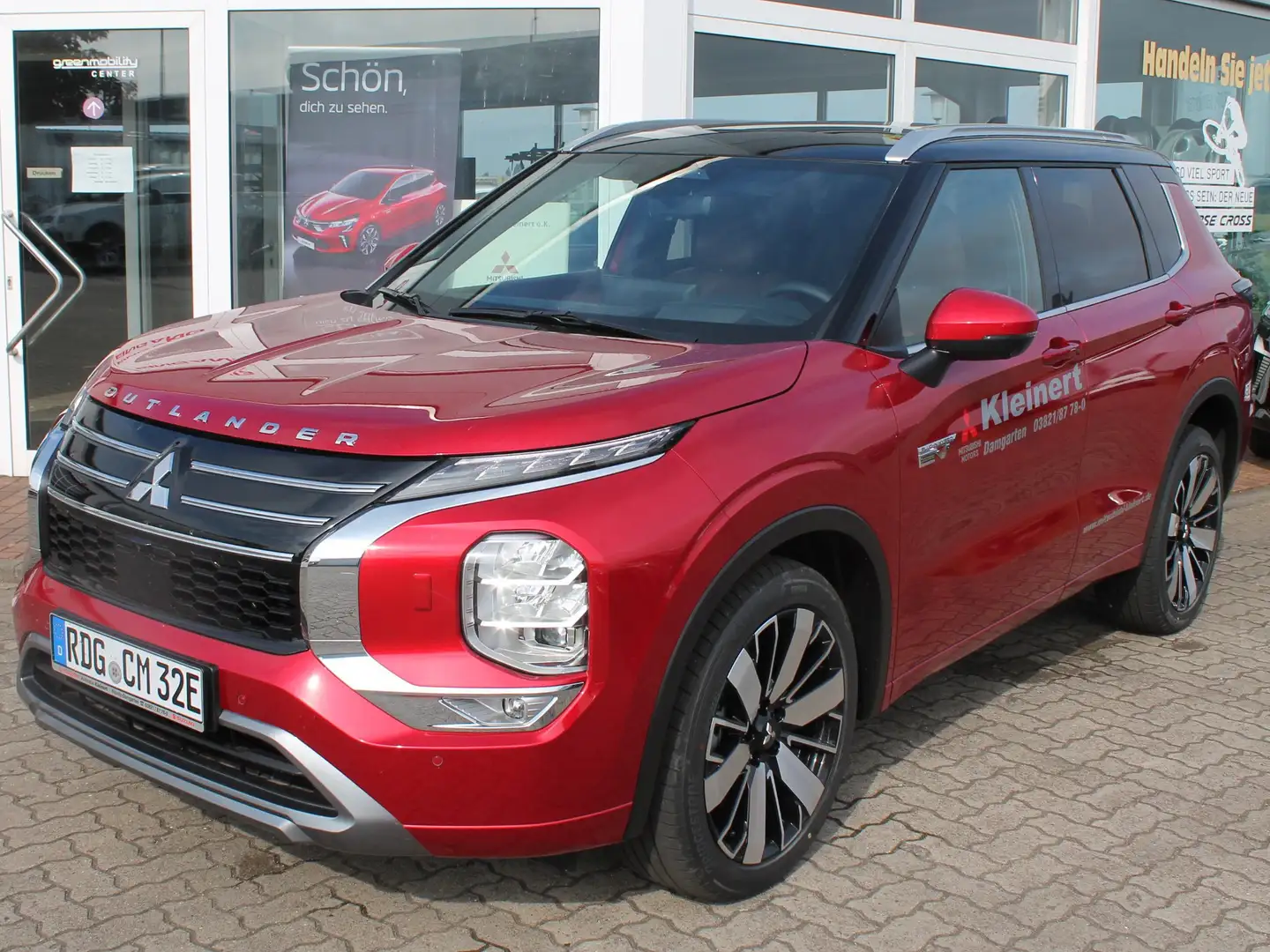 Mitsubishi Outlander 2.4L PHEV TOP Luxury-Paket 2-Farb Rot - 1