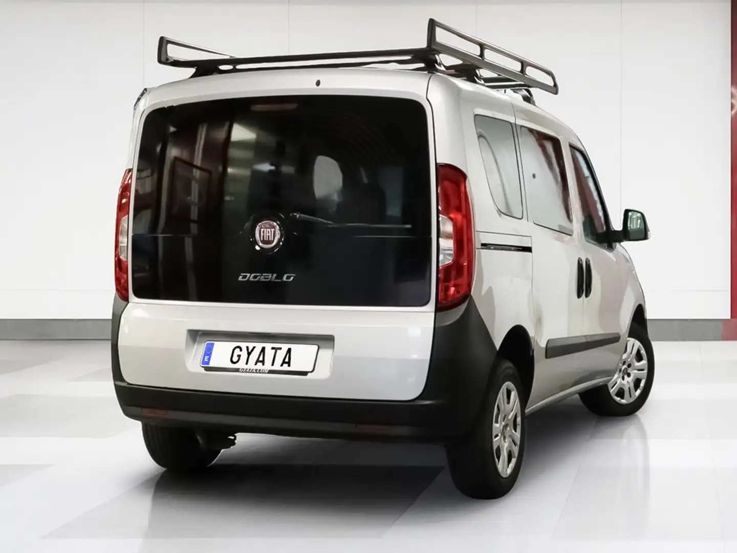 Fiat Dobló Panorama 1.6Mjt Lounge 70kW Gris - 2
