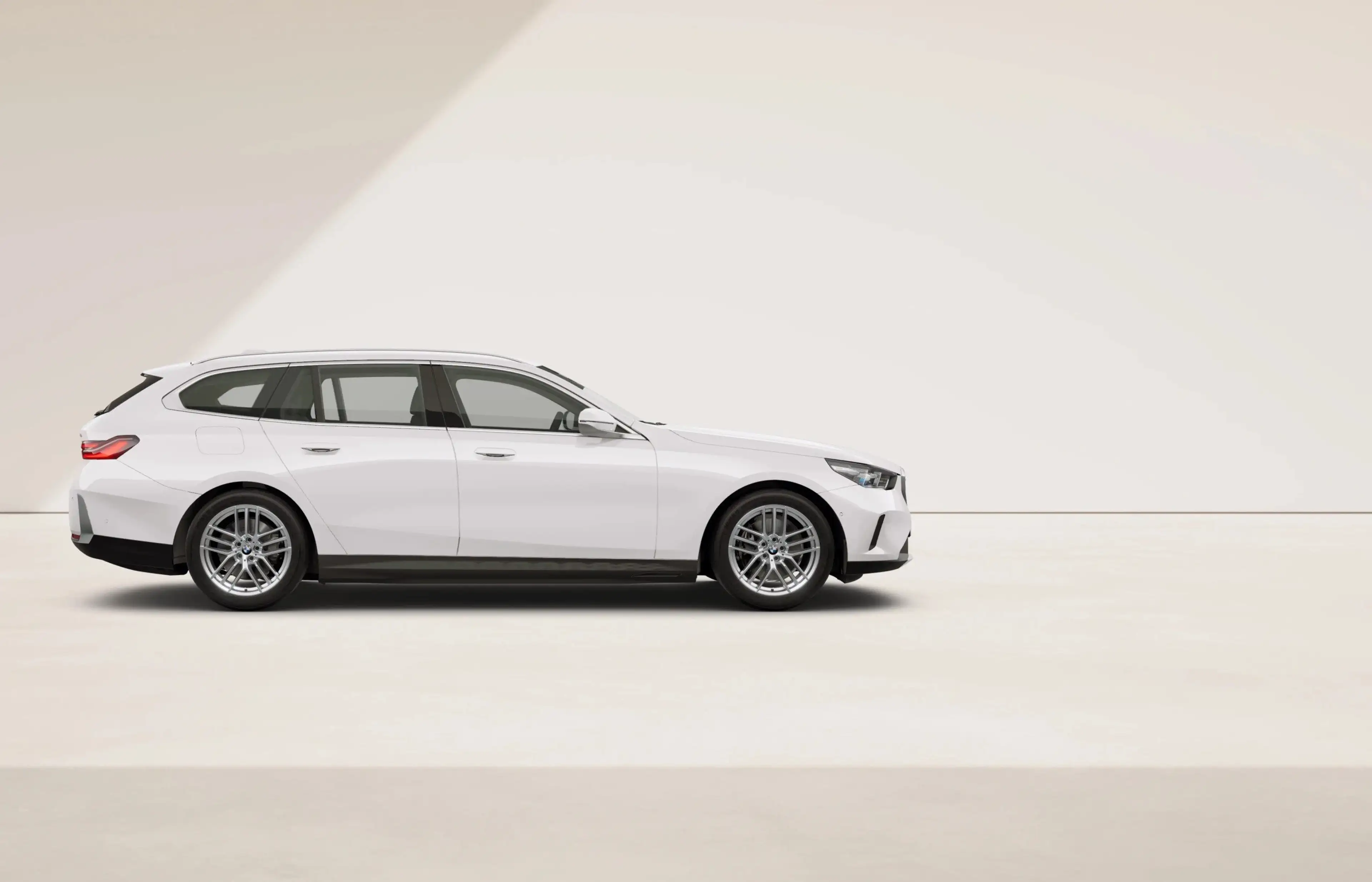 BMW i5 eDrive40 Touring BESTELLAKTION - UPE 72.900,00 € — photo 5