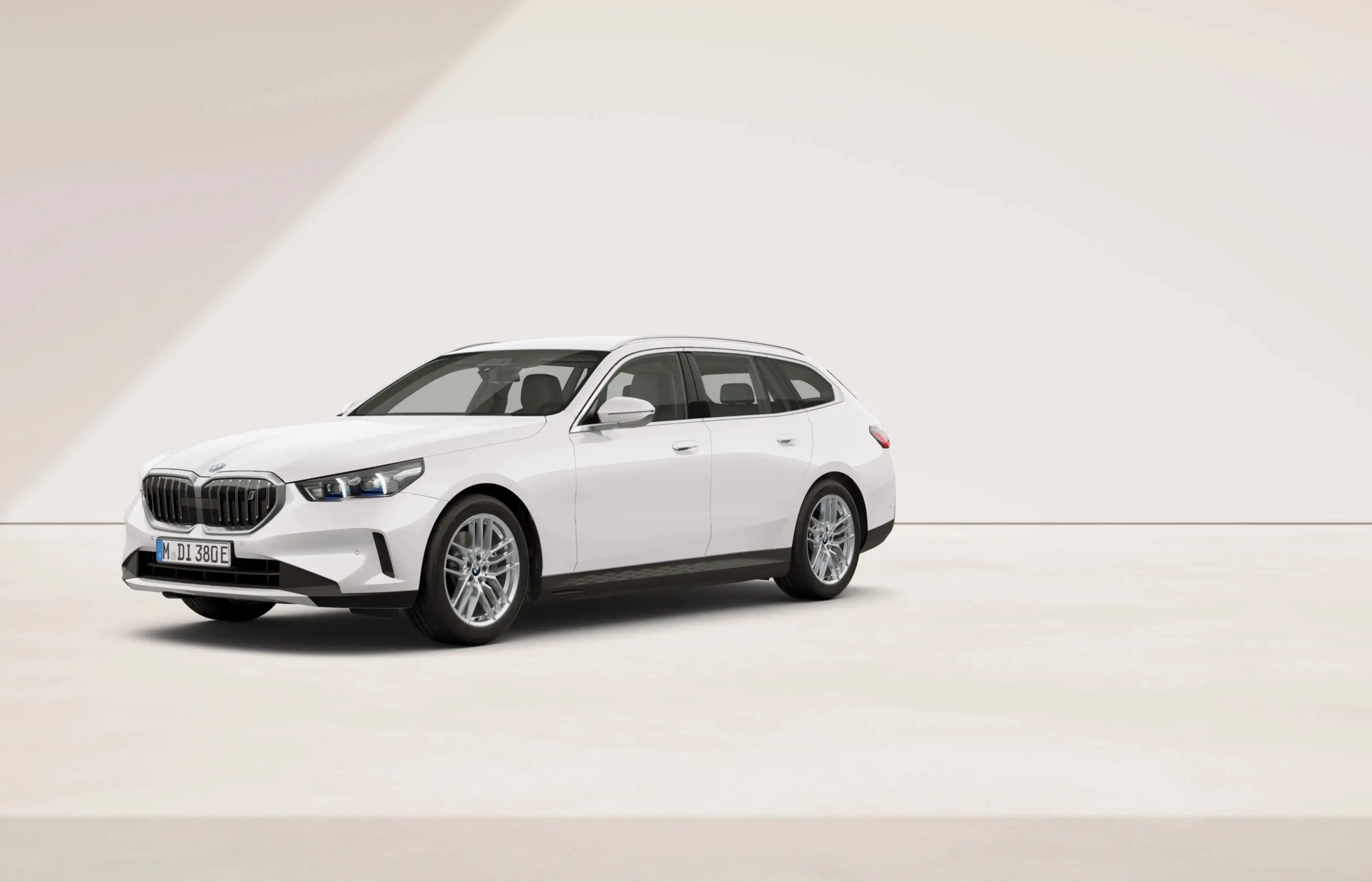 BMW i5 eDrive40 Touring BESTELLAKTION - UPE 72.900,00 €
