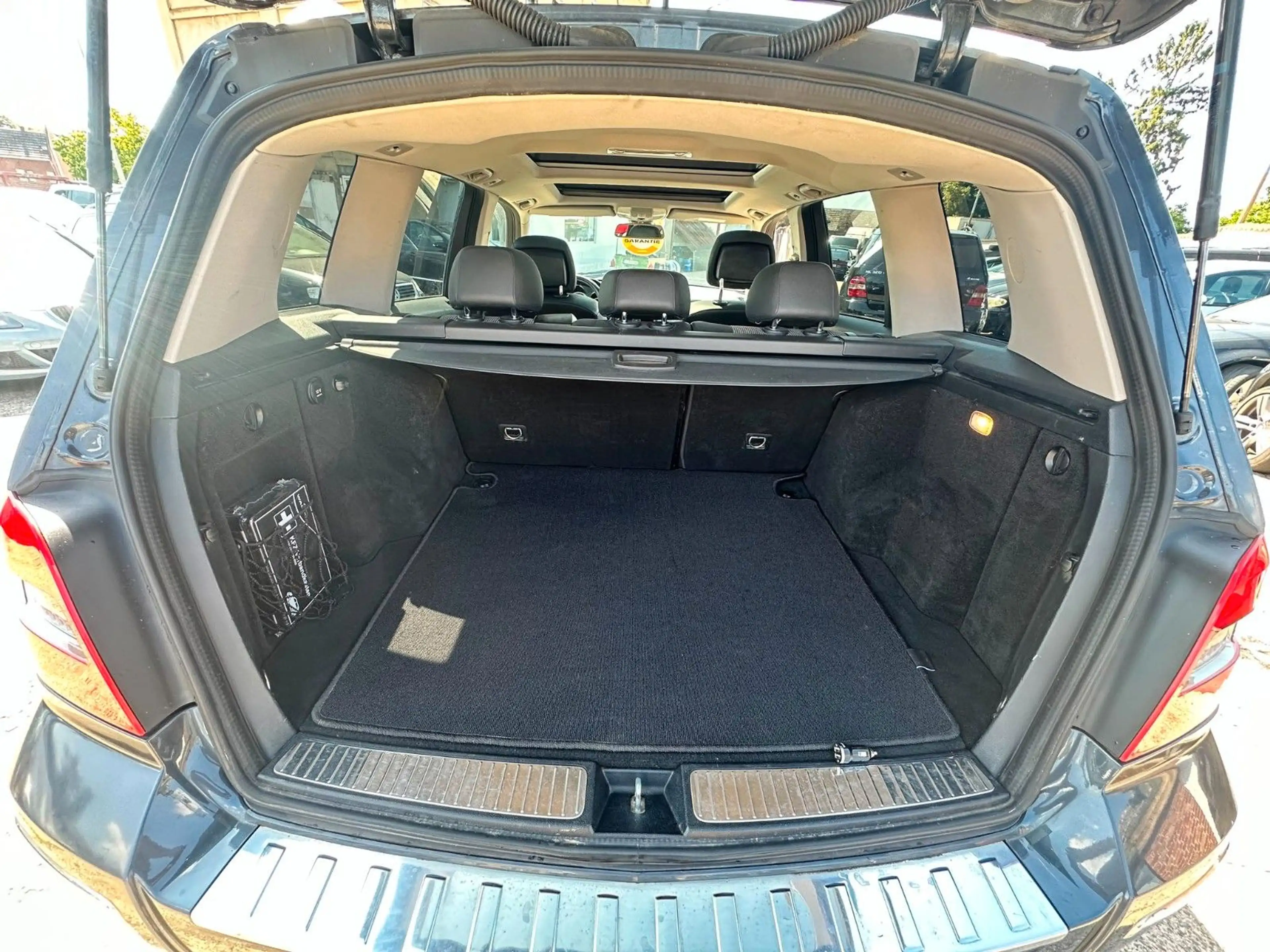 Mercedes-Benz GLK 220 GLK*220*BlueEfficiency*4Matic*PANO*AUTOMATIK*XEN — photo 11