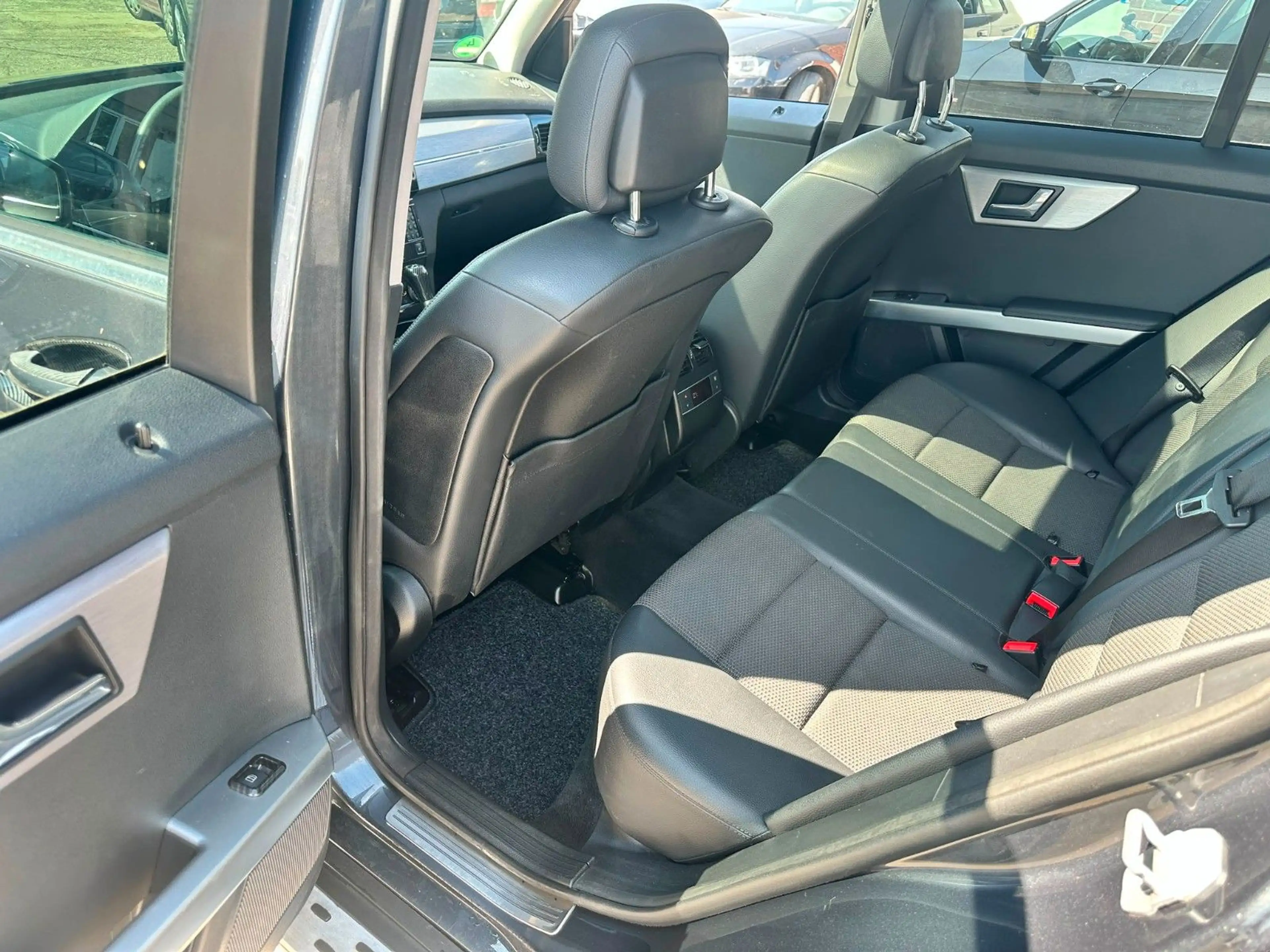 Mercedes-Benz GLK 220 GLK*220*BlueEfficiency*4Matic*PANO*AUTOMATIK*XEN — photo 9