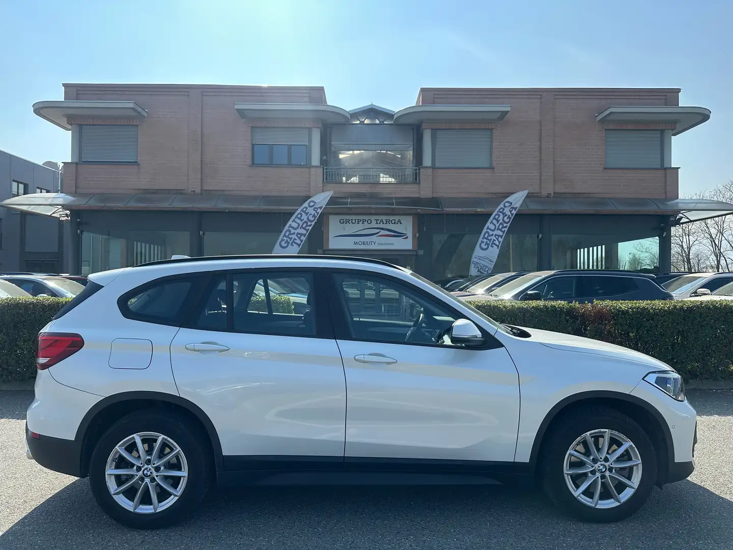 BMW X1 X1 xdrive20d Business Advantage auto Bianco - 1