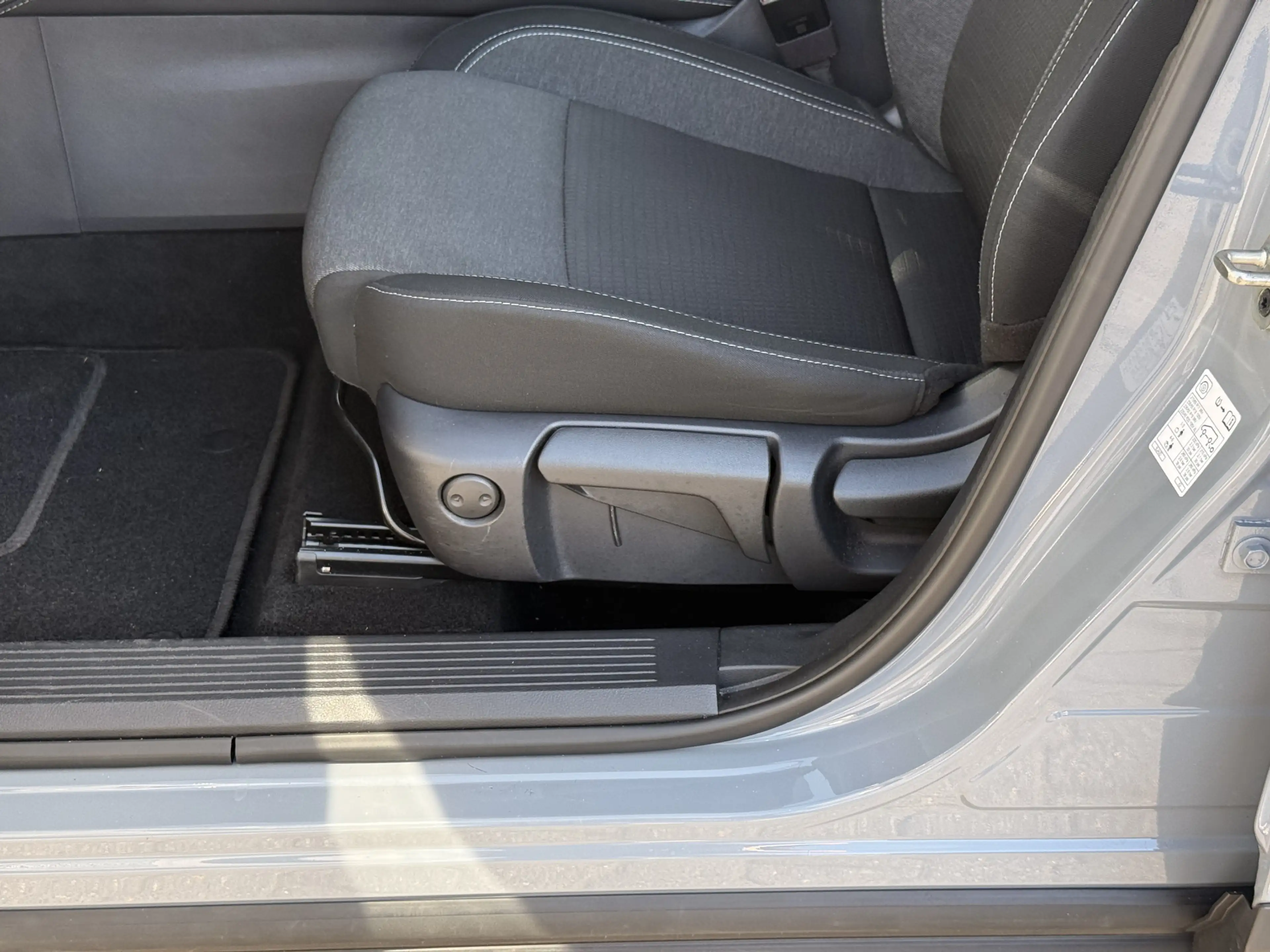 Nissan Qashqai 1.3 MHEV Xtronic N-Connecta Panodak / Carplay / 36 — photo 38