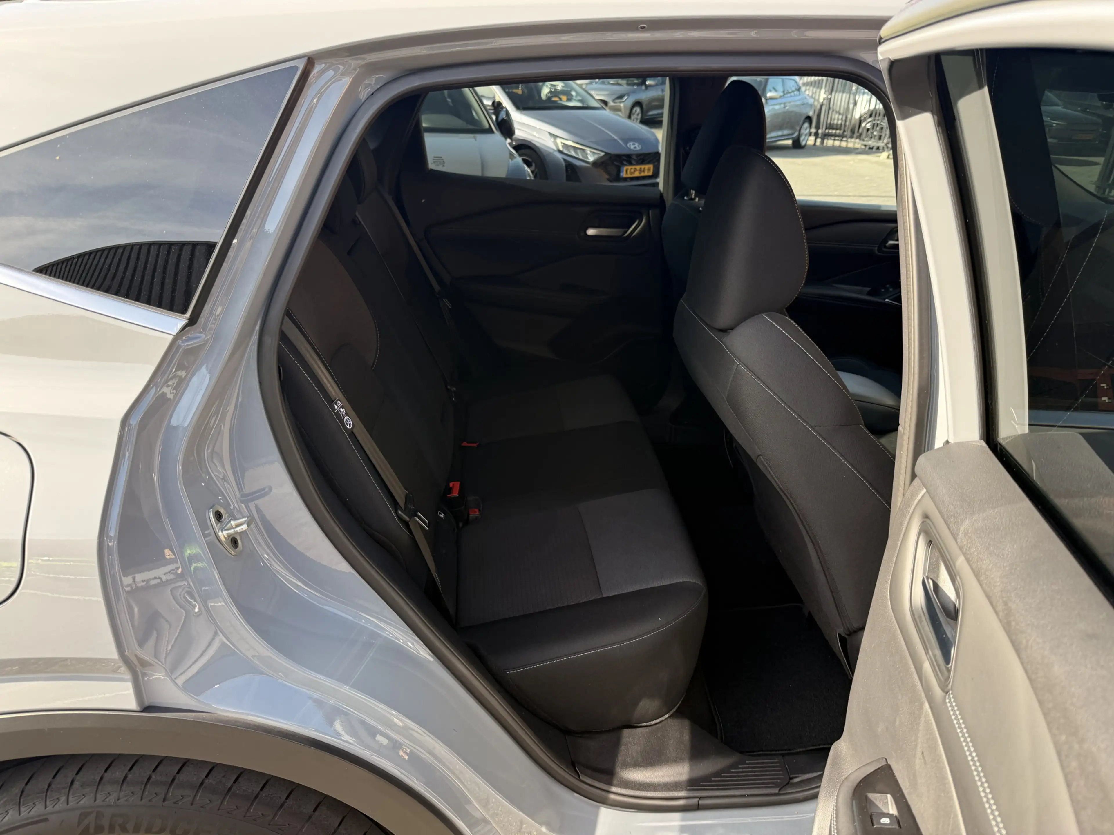 Nissan Qashqai 1.3 MHEV Xtronic N-Connecta Panodak / Carplay / 36 — photo 43