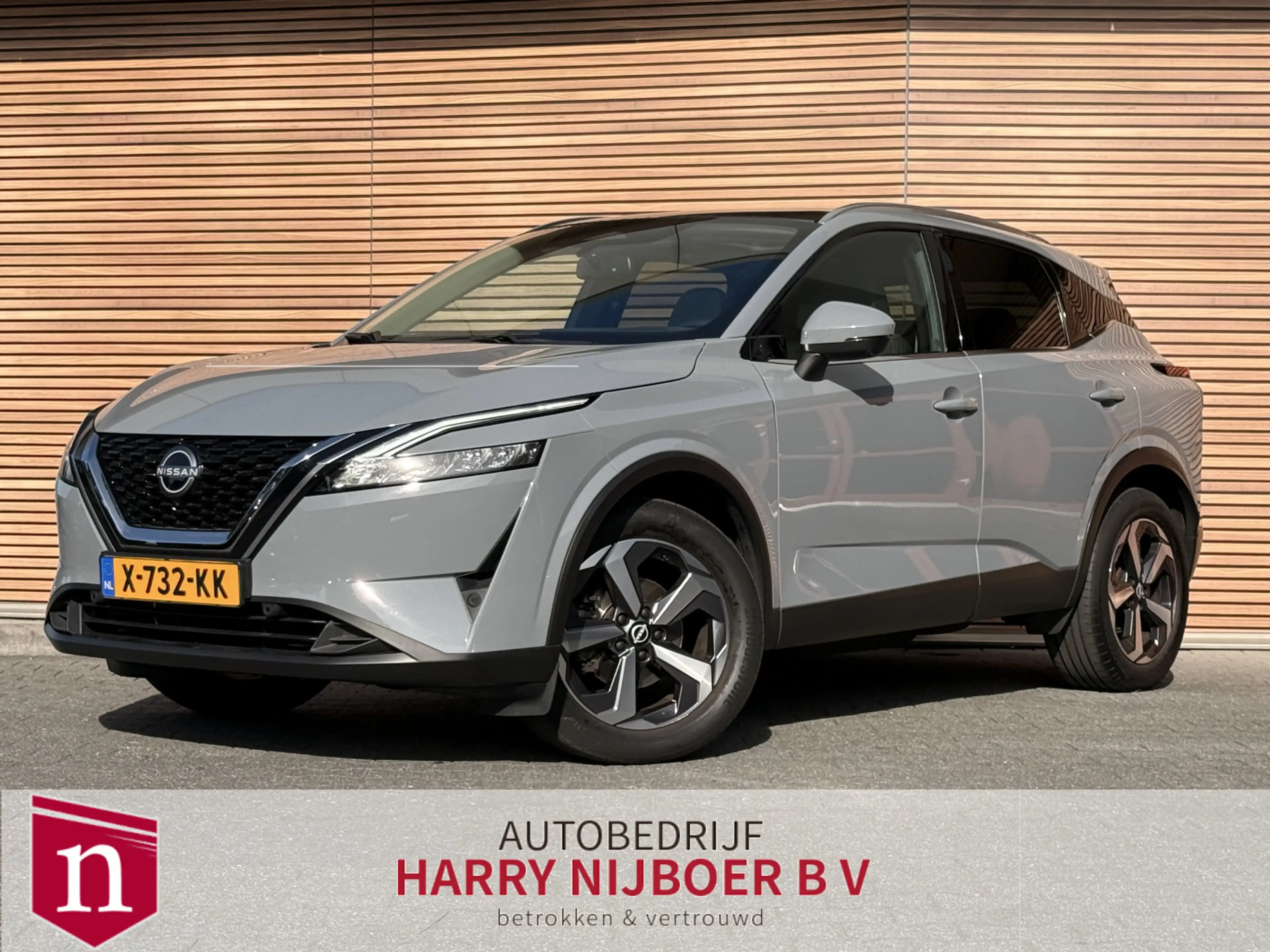 Nissan Qashqai 1.3 MHEV Xtronic N-Connecta Panodak / Carplay / 36