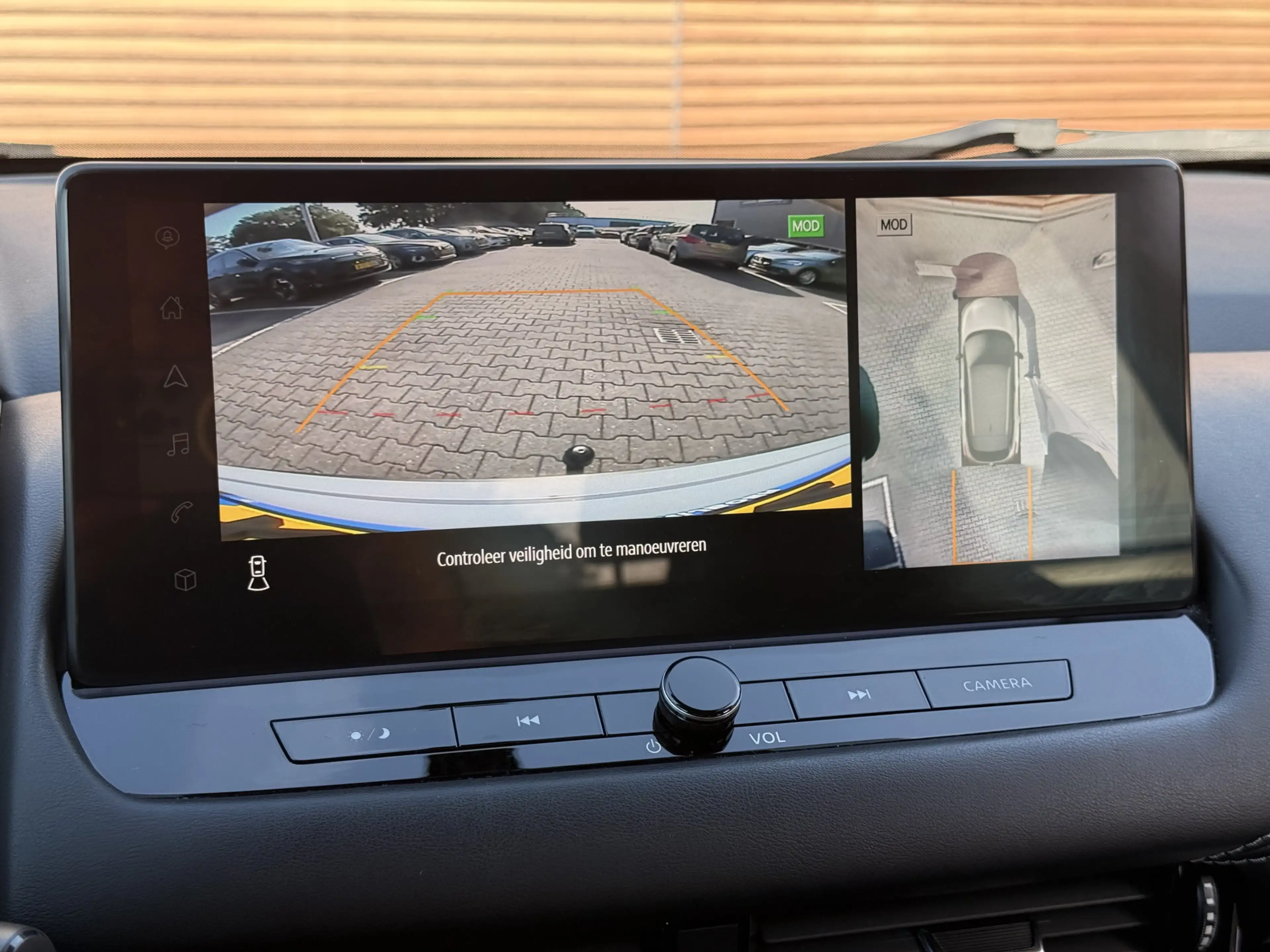 Nissan Qashqai 1.3 MHEV Xtronic N-Connecta Panodak / Carplay / 36 — photo 29