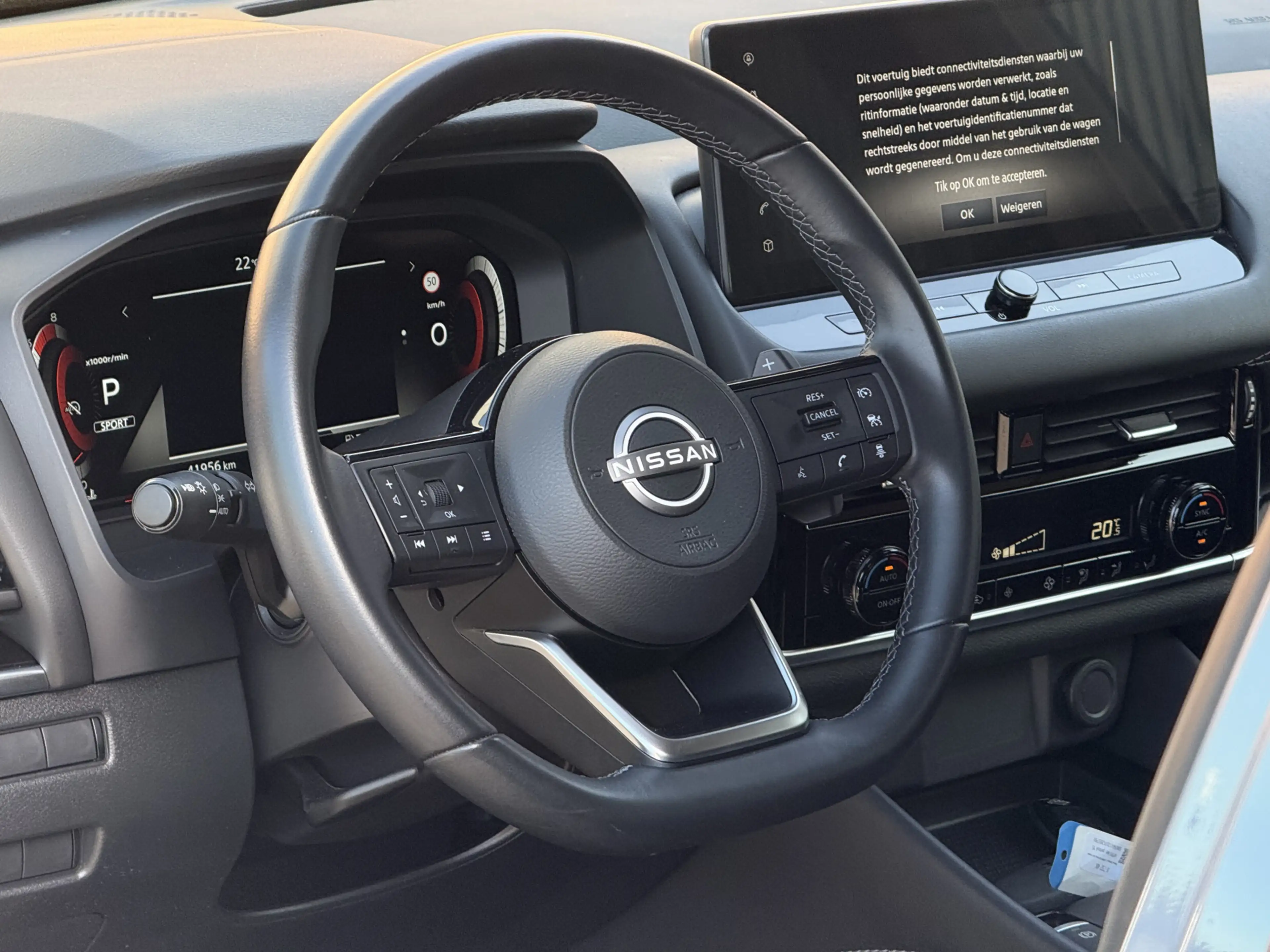 Nissan Qashqai 1.3 MHEV Xtronic N-Connecta Panodak / Carplay / 36 — photo 7