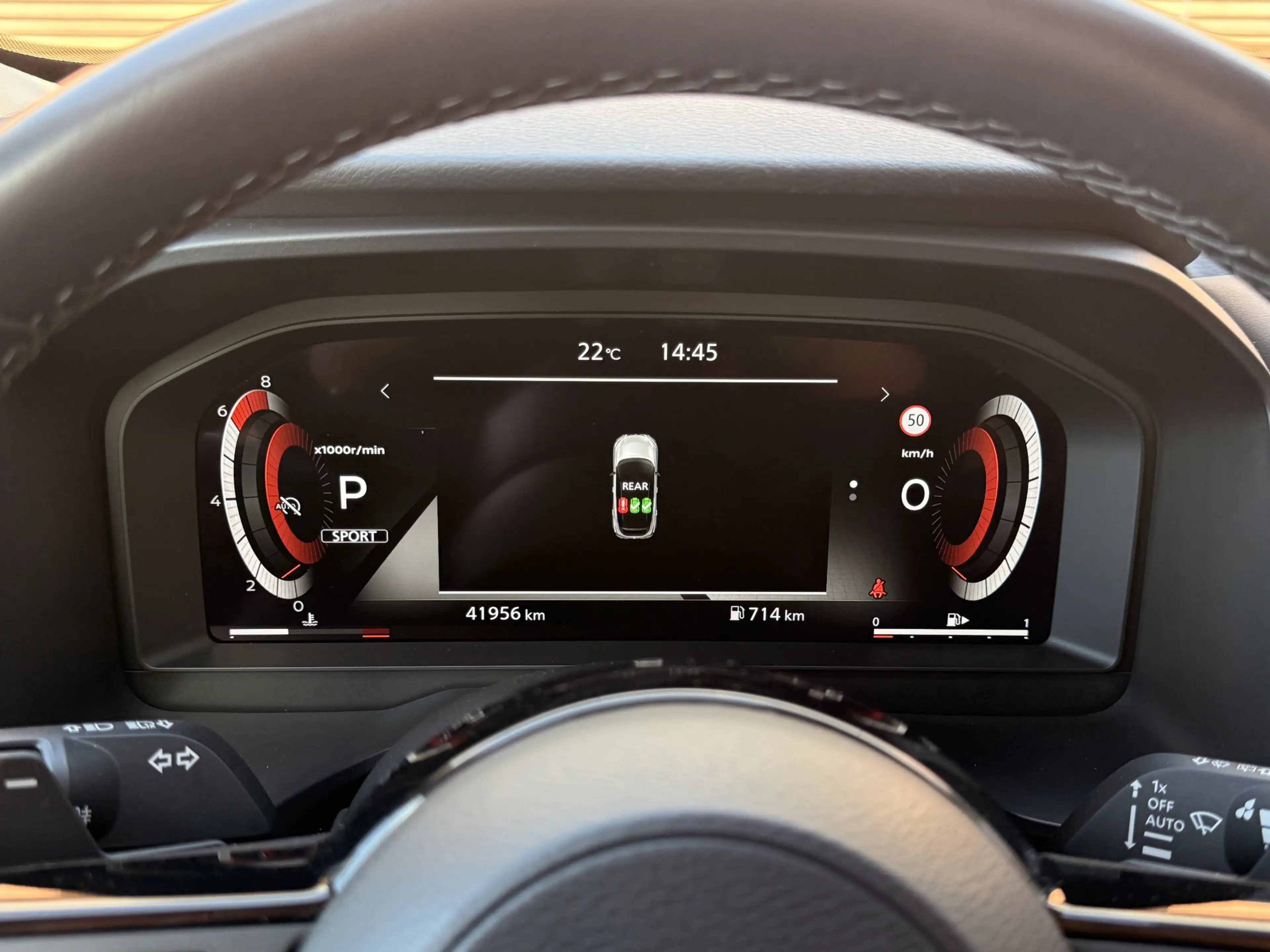 Nissan Qashqai 1.3 MHEV Xtronic N-Connecta Panodak / Carplay / 36 — photo 24