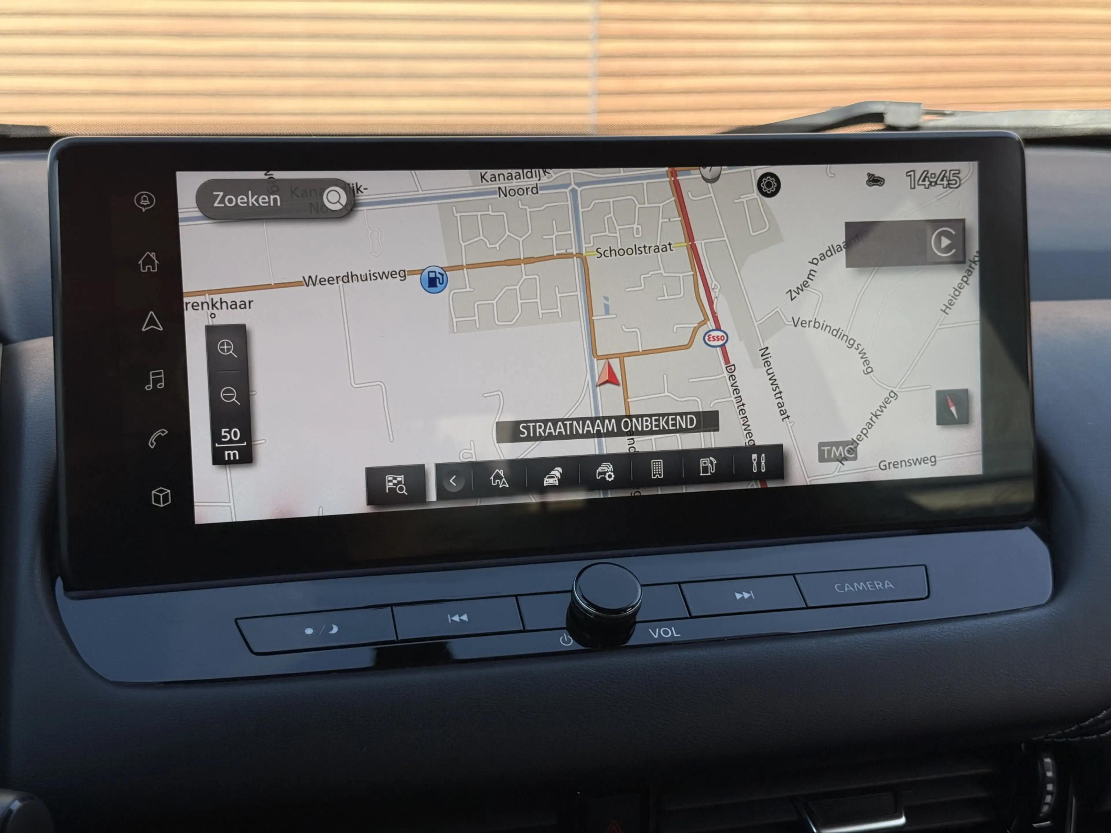 Nissan Qashqai 1.3 MHEV Xtronic N-Connecta Panodak / Carplay / 36 — photo 28