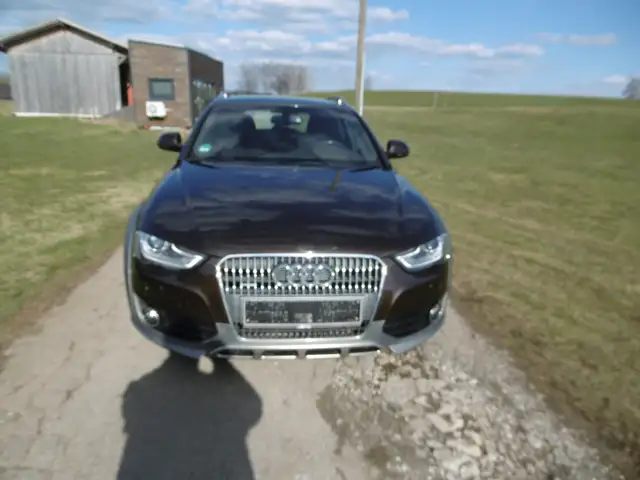 Audi A4 allroad 2.0 TDI (110kW)