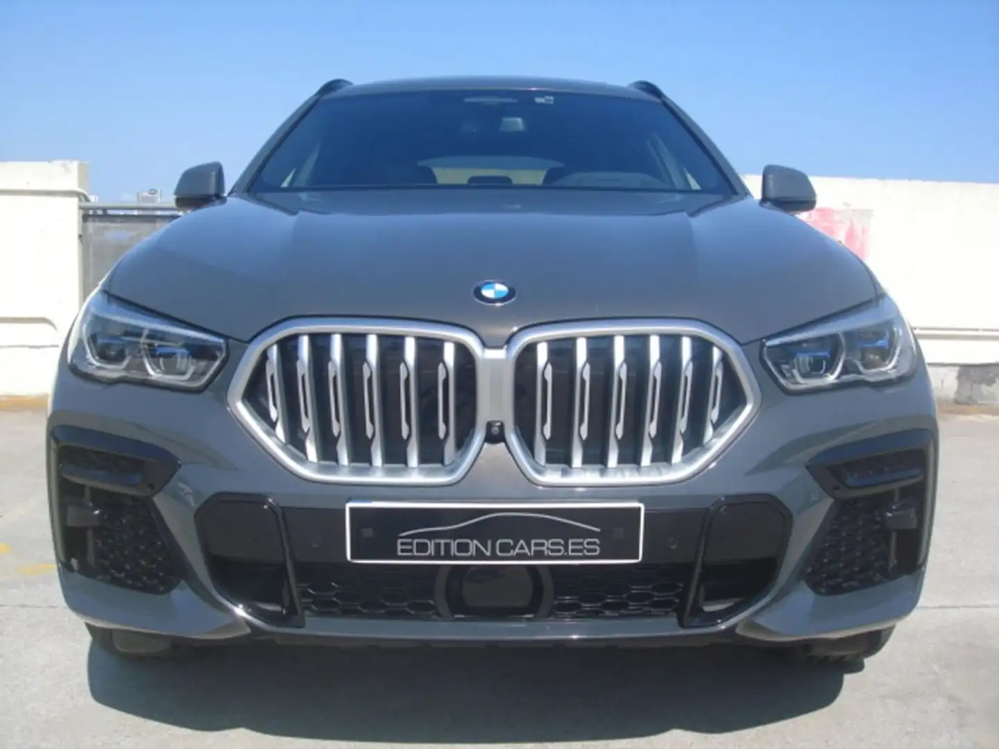 BMW X6 3.0 d x drive pack M SPORT Gris - 2