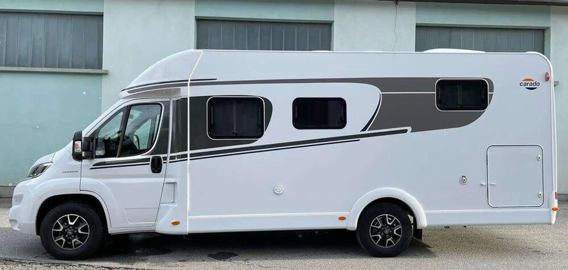 Caravans-Wohnm Carado Carado T 447 Weiß - 1