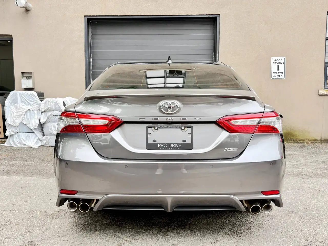 Toyota Camry снимка Toyota Camry