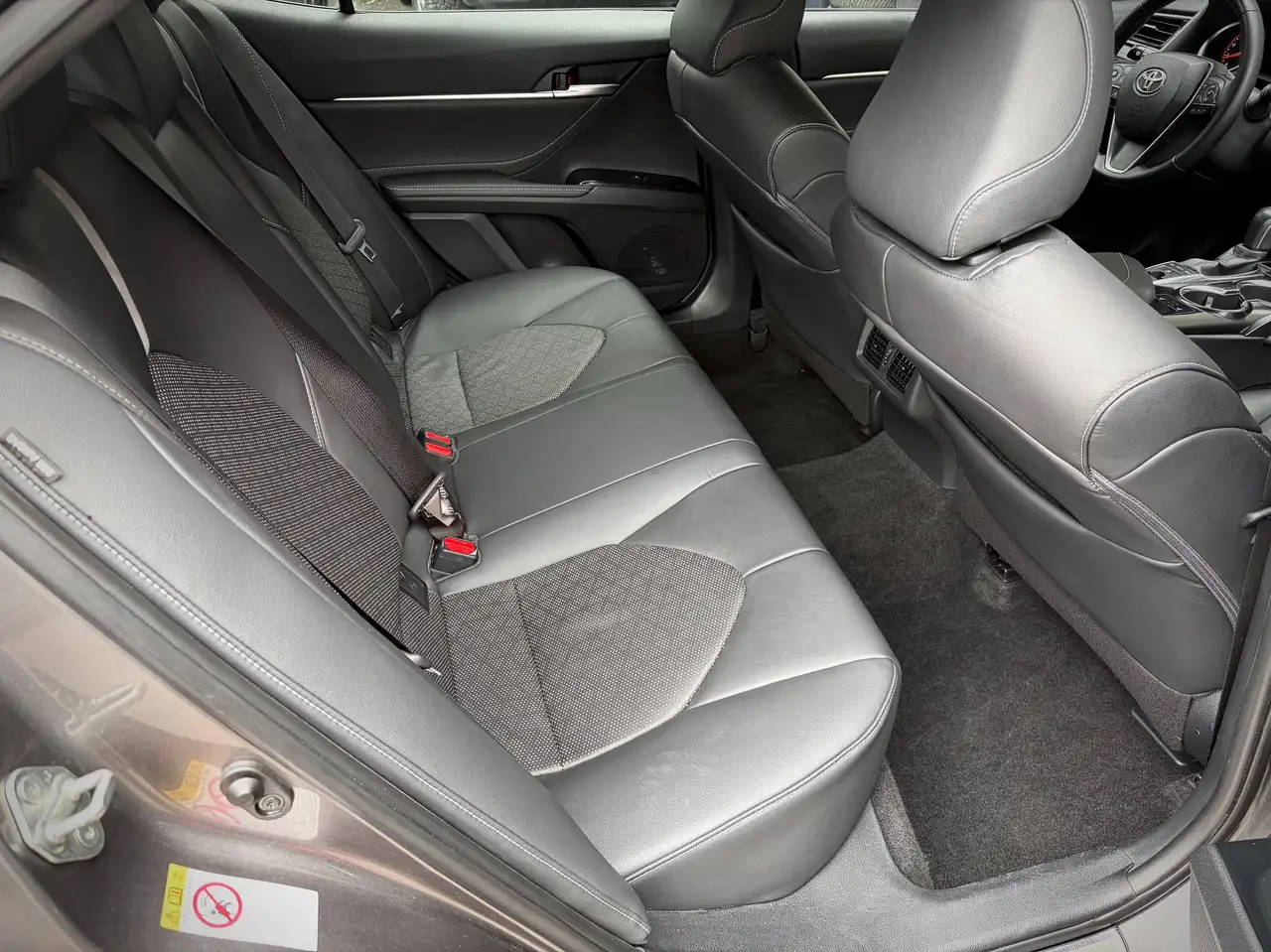 Toyota Camry снимка Toyota Camry