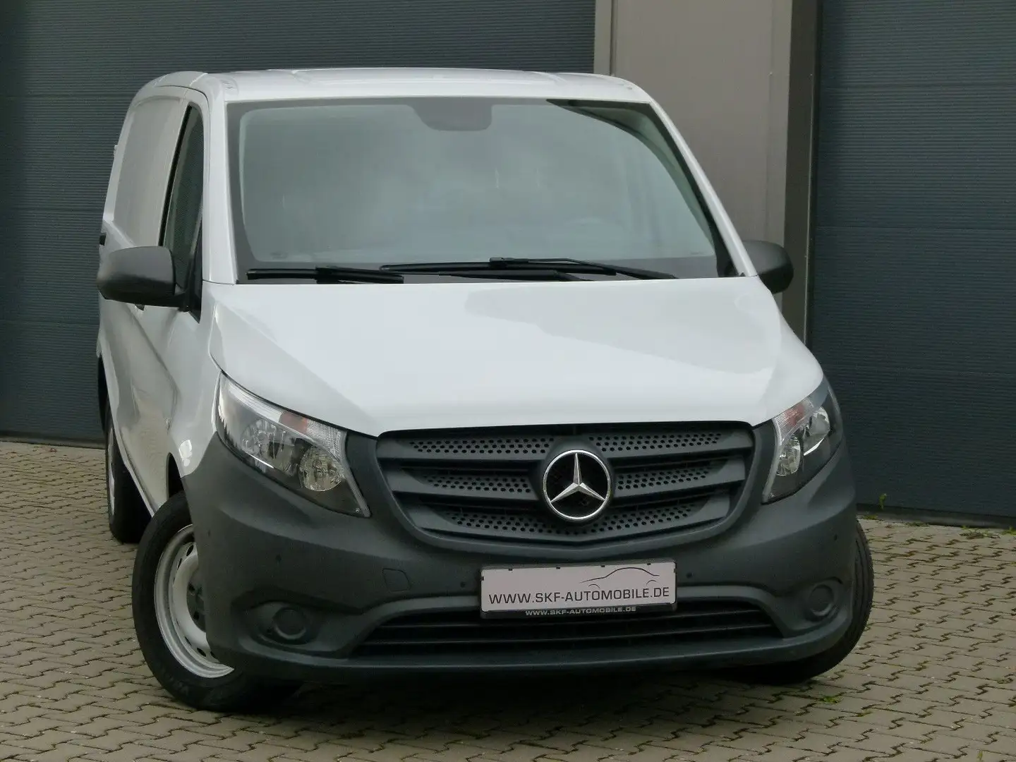 Mercedes-Benz Vito 116 CDI RWD lang 3-Sitze Navi PDC Kamera Blanc - 1