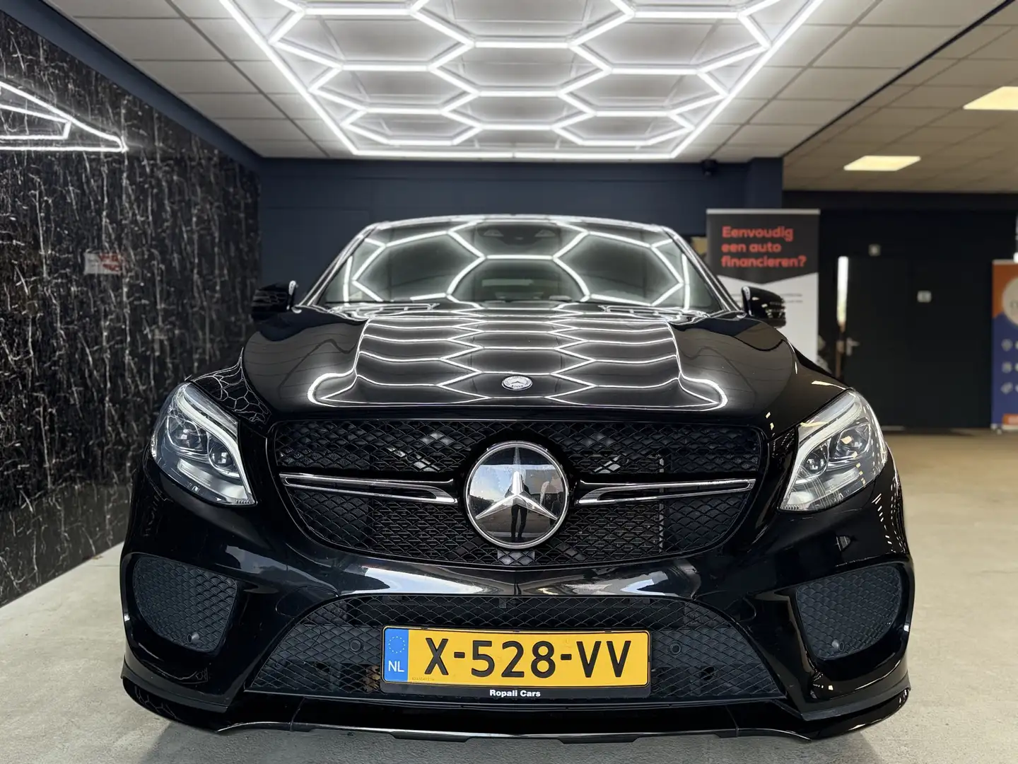Mercedes-Benz GLE 450 Coupé AMG 4MATIC Zwart - 2