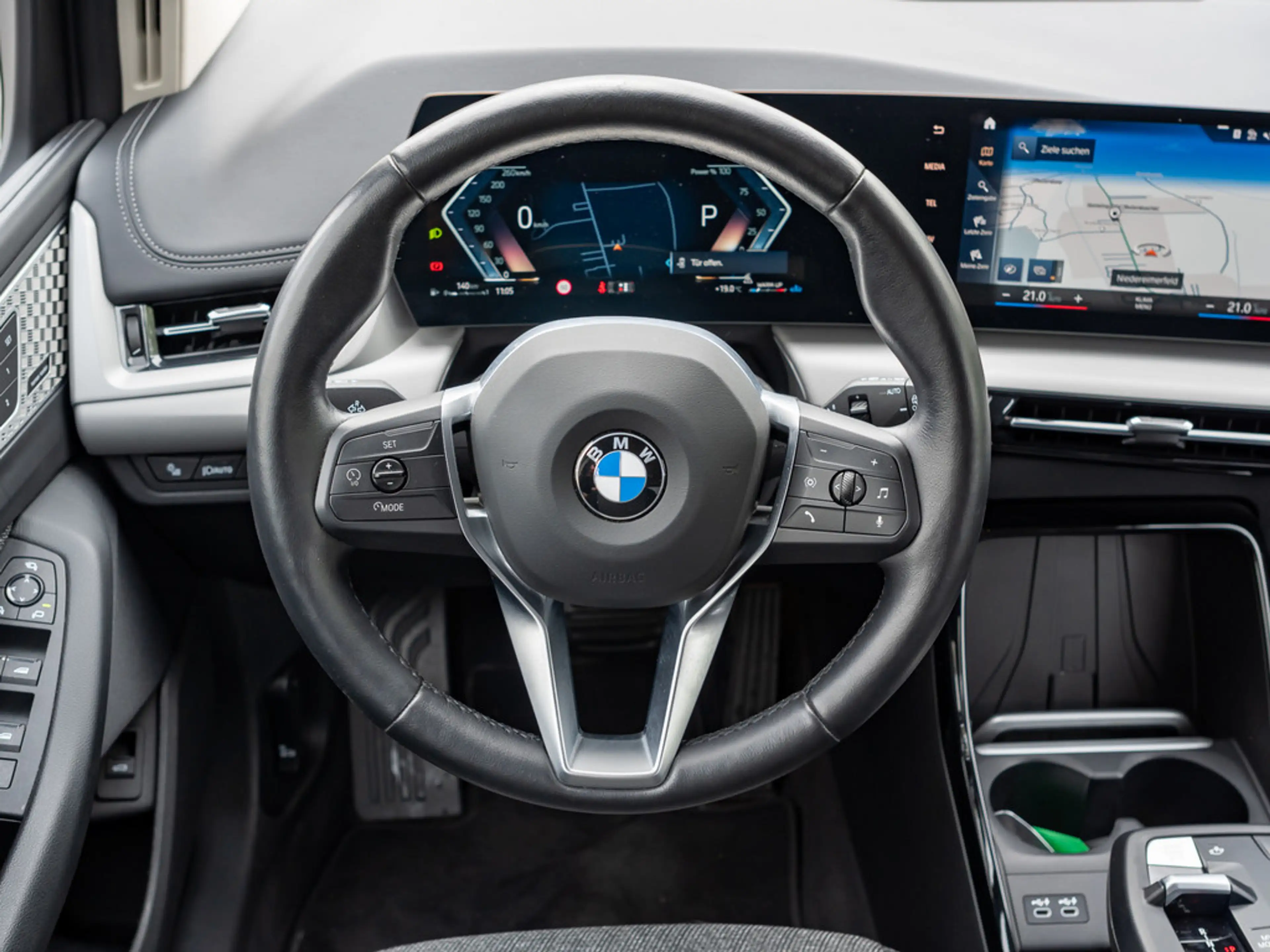 BMW 223 Active Tourer xDrive AHK LED ACC NAVI H/K — photo 13