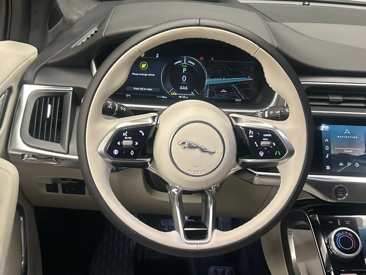 Jaguar I-Pace снимка Jaguar I-Pace