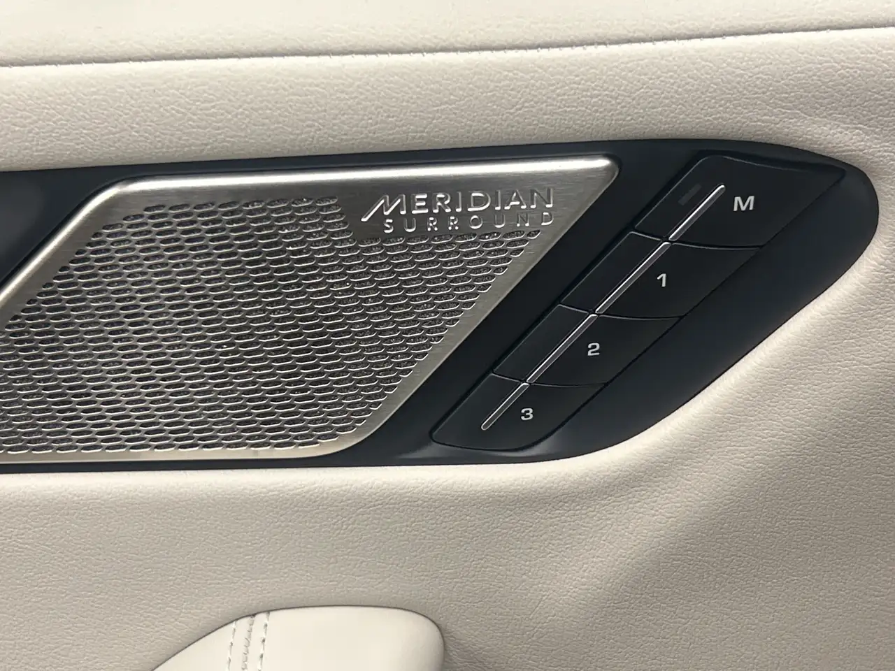 Jaguar I-Pace снимка Jaguar I-Pace