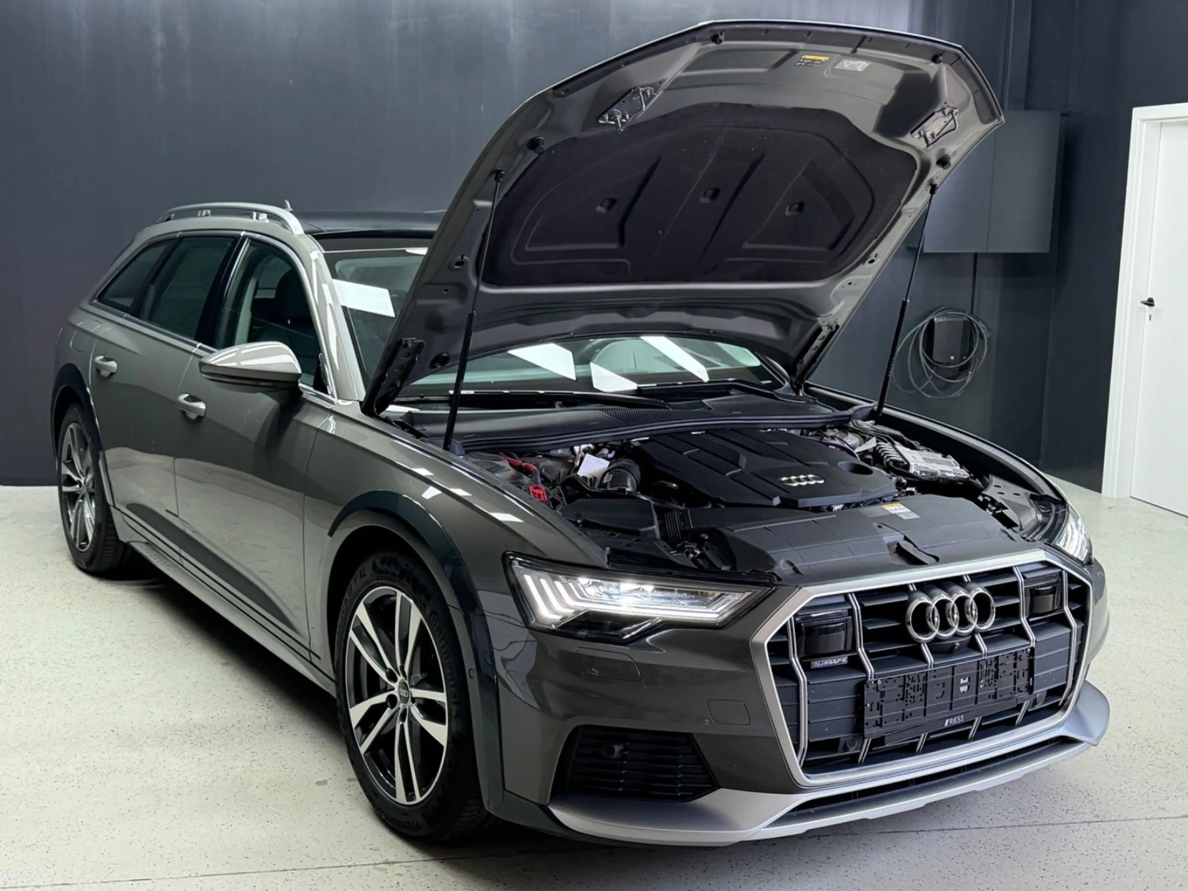 Audi A6 allroad 55 TDI Exclusive VOLL* NP-113.000€ — photo 8