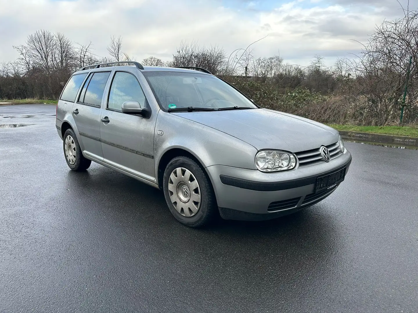 Volkswagen Golf Variant 1.6 *Klima * Grau - 2