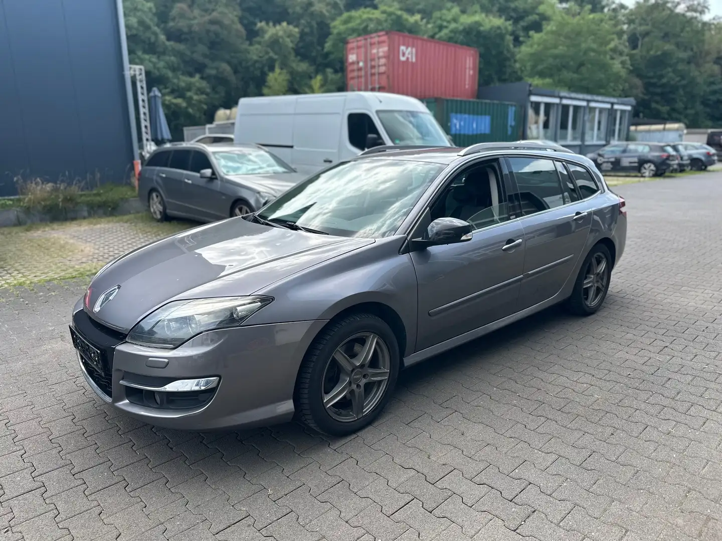 Renault Laguna GT Silber - 1