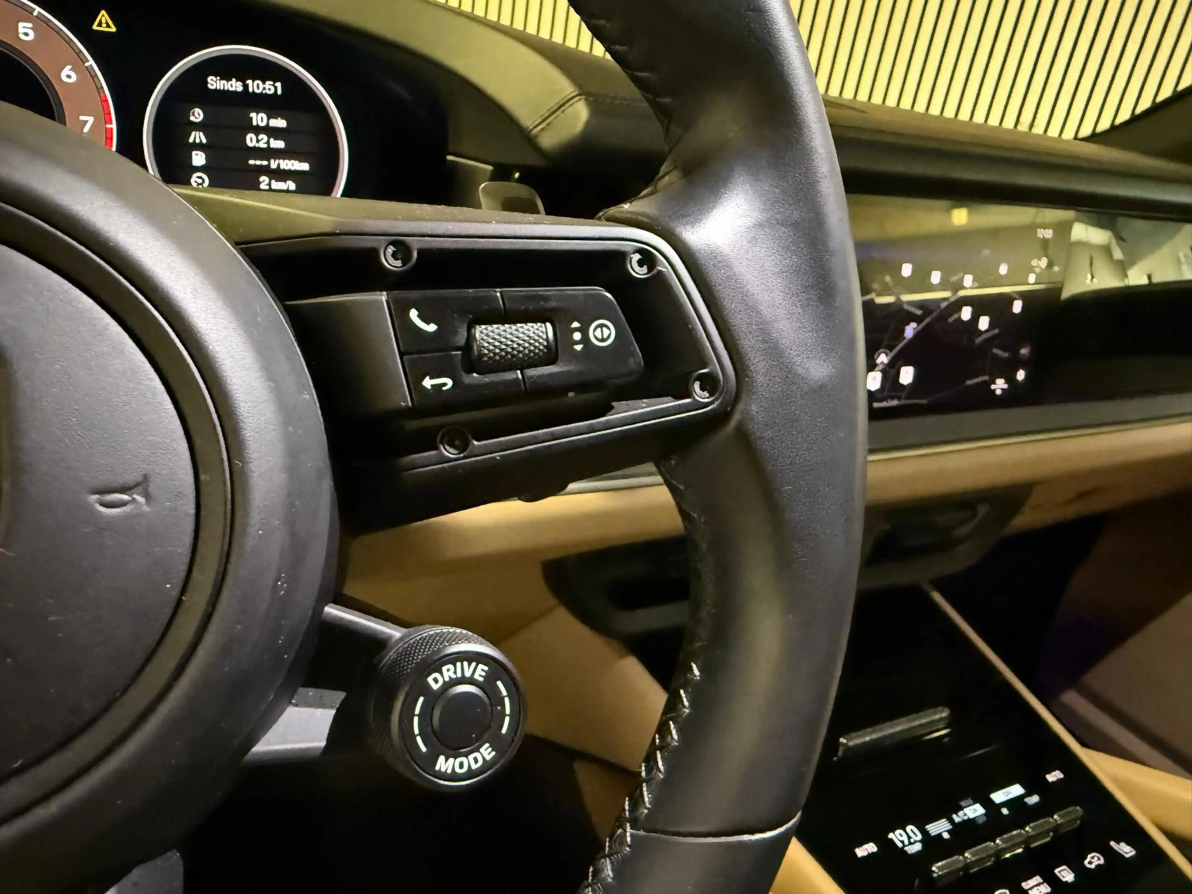 Porsche Cayenne 3.0 E-Hybrid SPORT DESIGN-PANORAMA-LUCHTV.-STOELEN — photo 21
