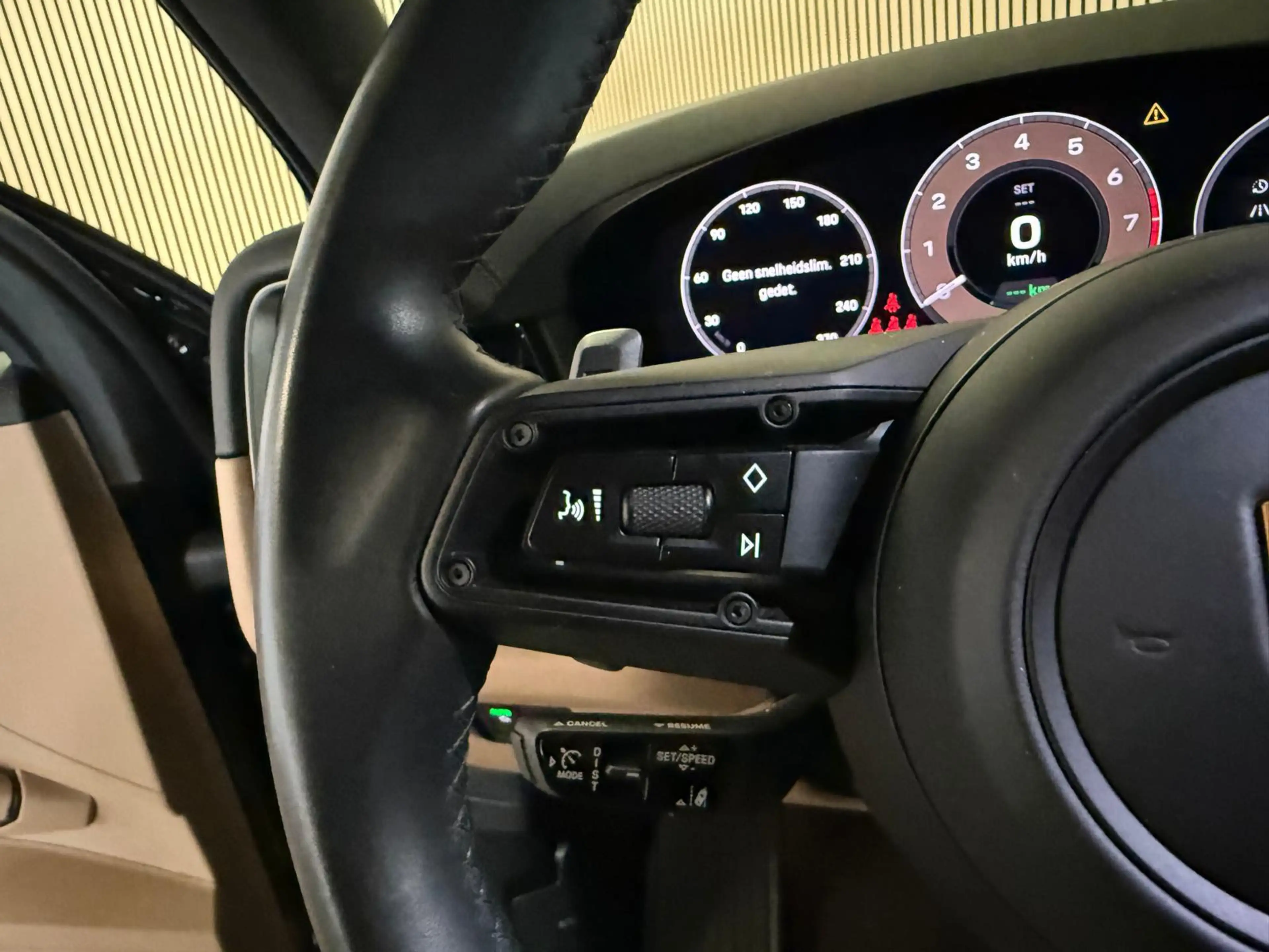 Porsche Cayenne 3.0 E-Hybrid SPORT DESIGN-PANORAMA-LUCHTV.-STOELEN — photo 19