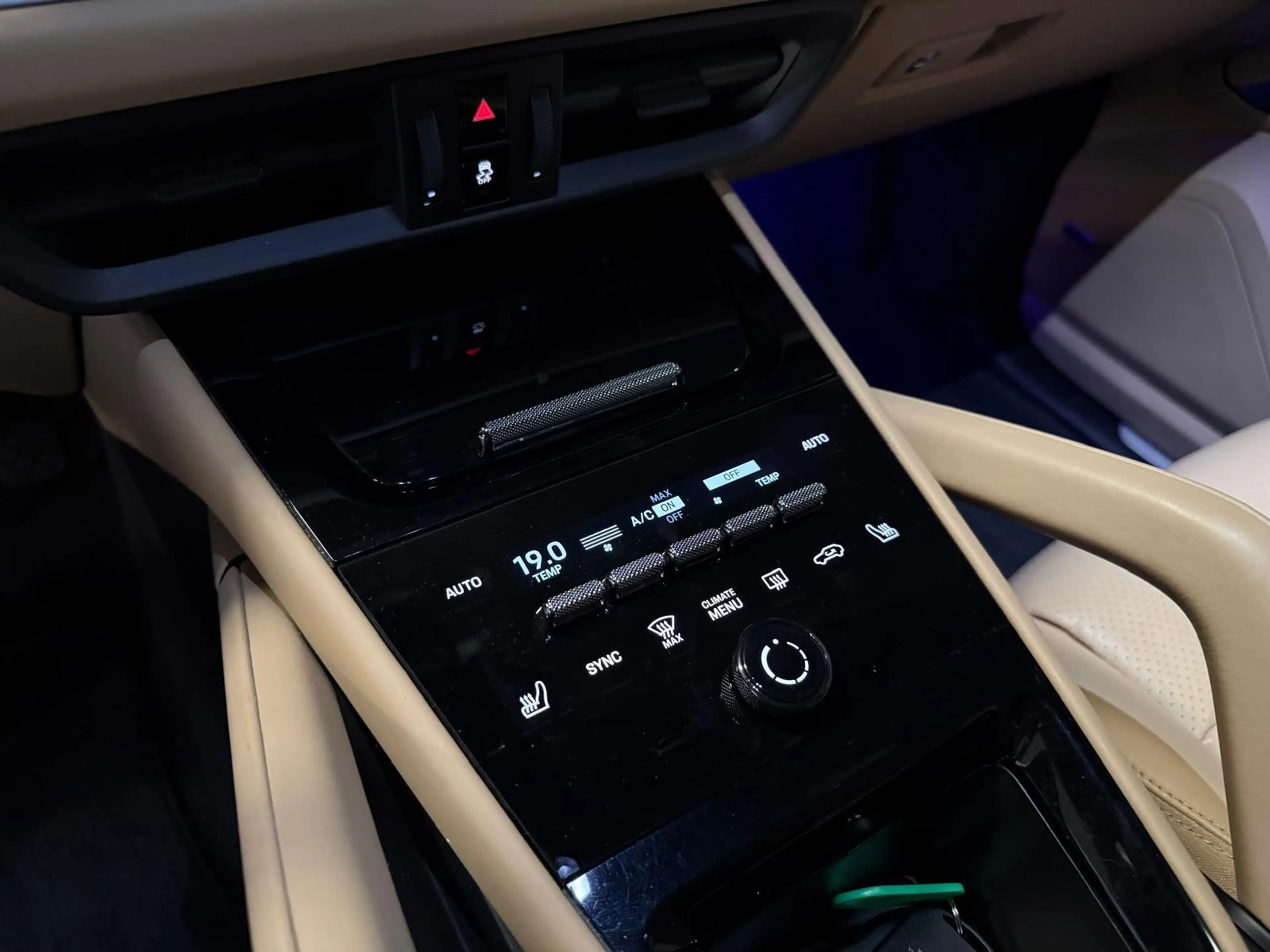 Porsche Cayenne 3.0 E-Hybrid SPORT DESIGN-PANORAMA-LUCHTV.-STOELEN — photo 36