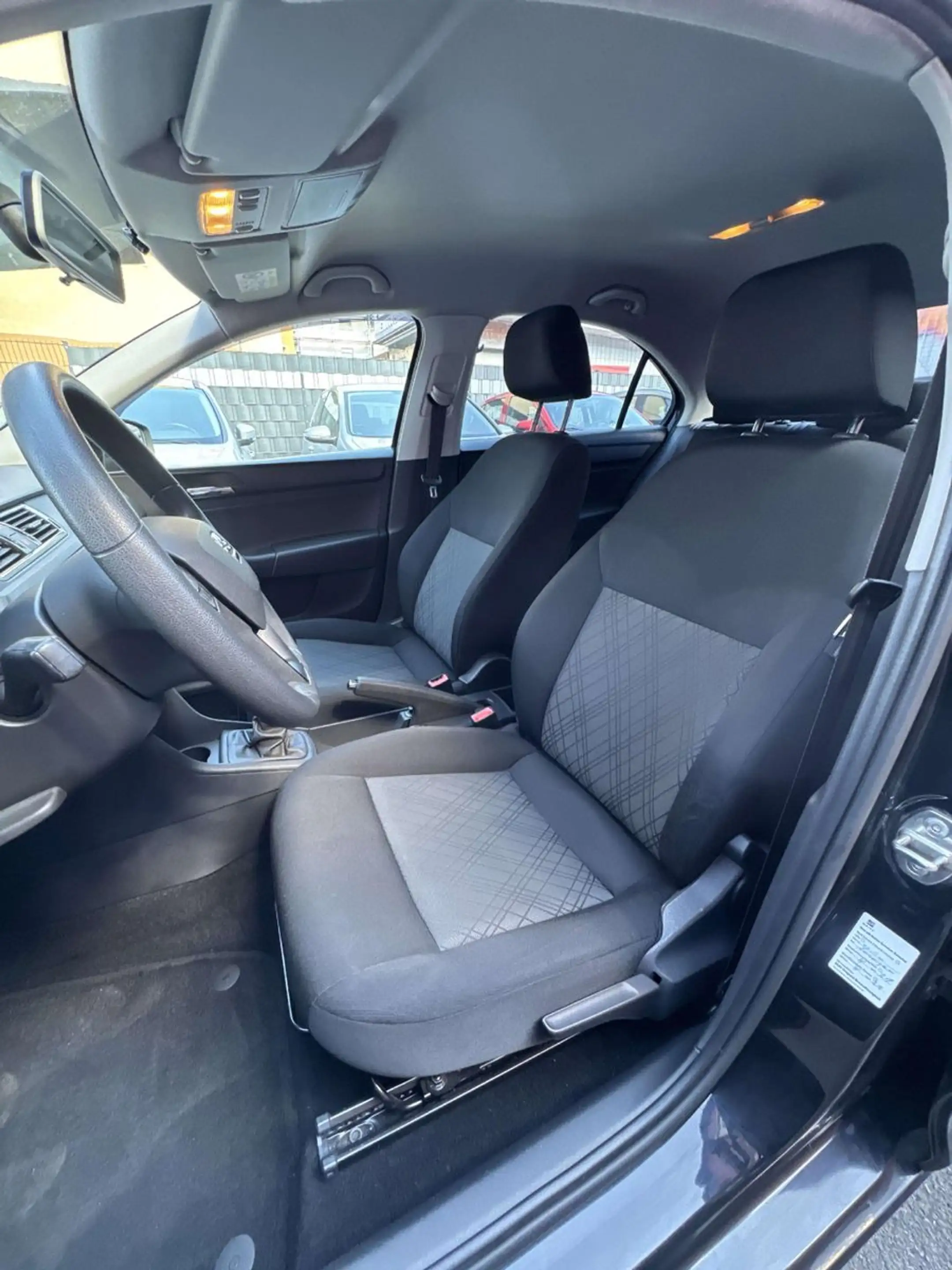 SEAT Toledo 1.2 TSI Reference 4You ( Sehr Gepflegt ) — photo 13