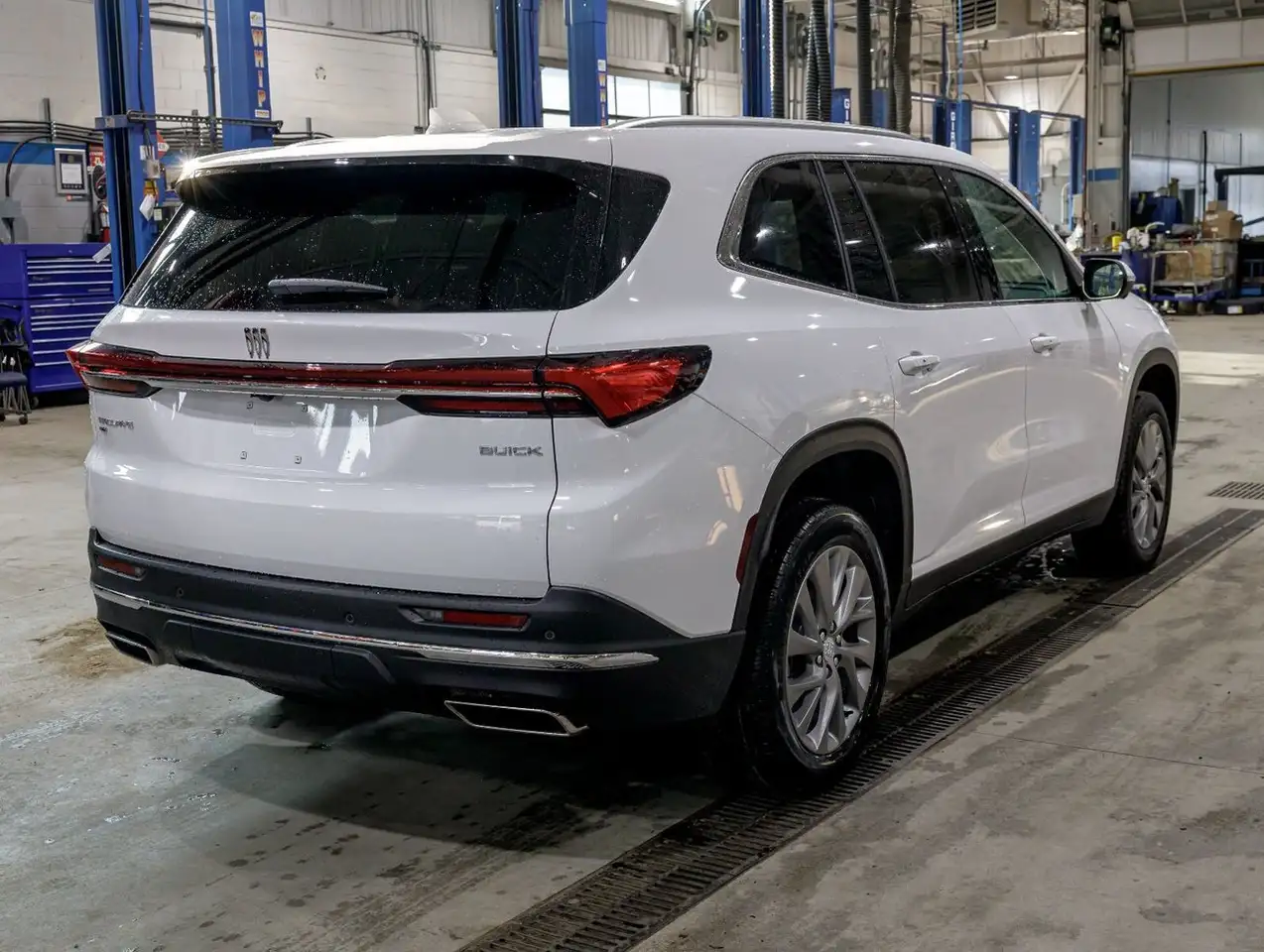 Buick Enclave снимка Buick Enclave