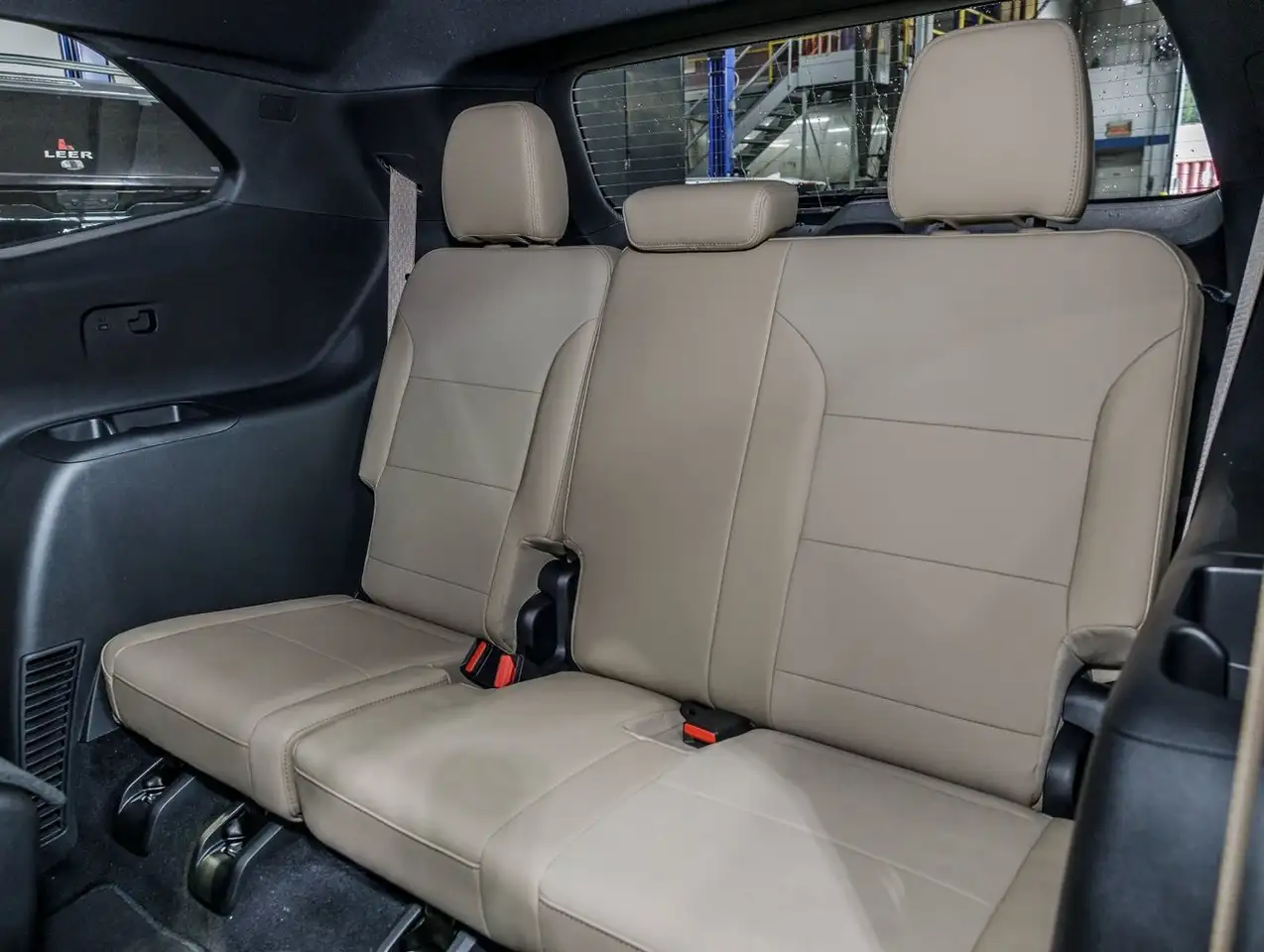 Buick Enclave снимка Buick Enclave
