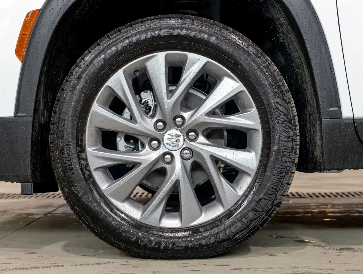 Buick Enclave снимка Buick Enclave