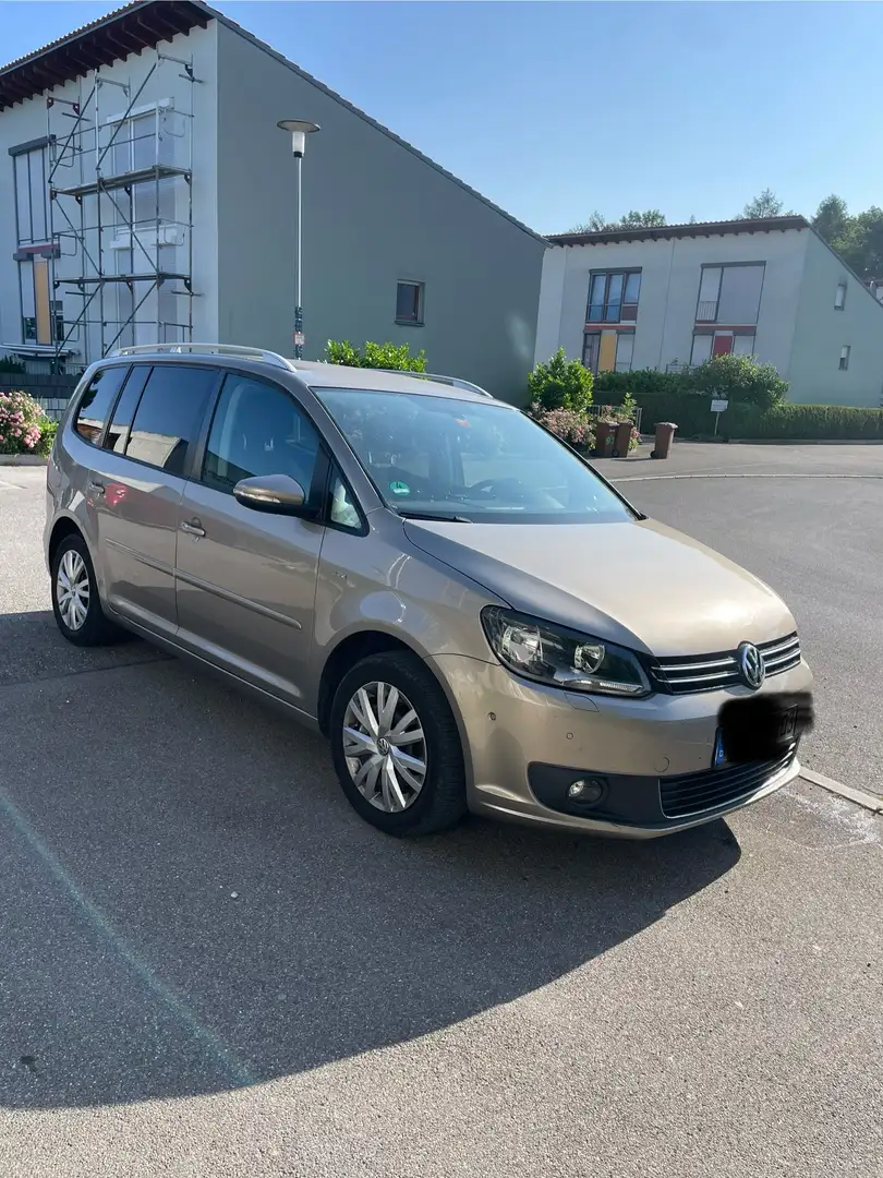 Volkswagen Touran Life BMT Beige - 2