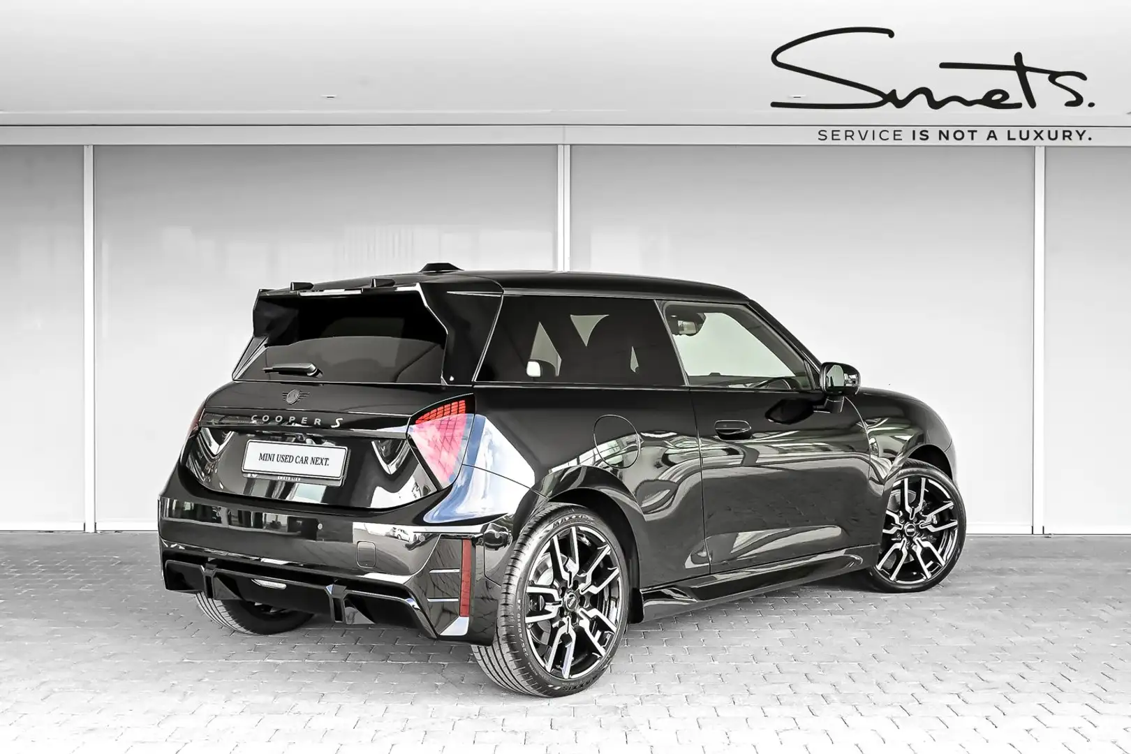 MINI Cooper SE JCW Trim - Pack L - YUC Schwarz - 2