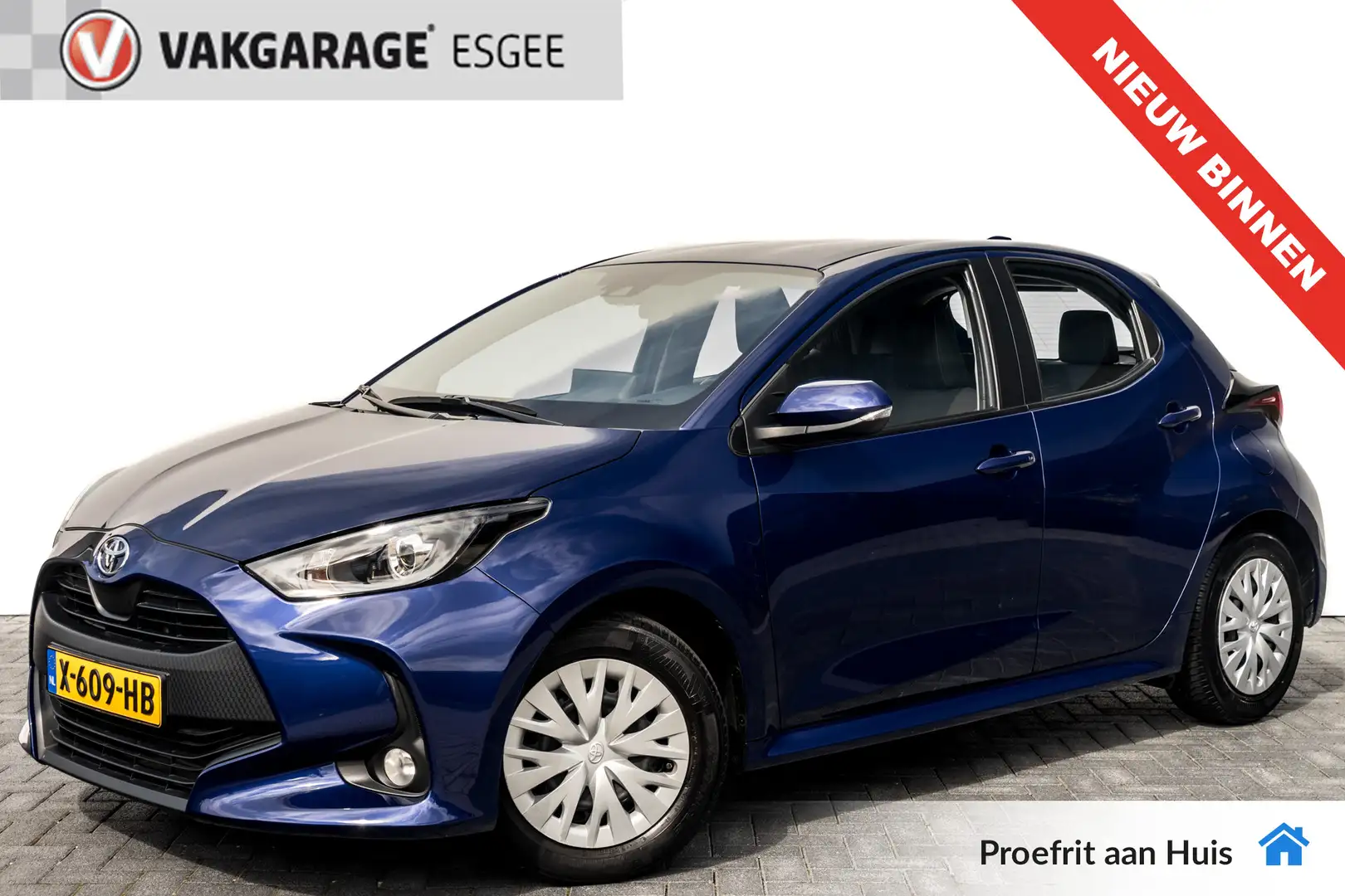 Toyota Yaris 1.0 VVT-i Active RIJKLAAR INCL;GARANTIE | Climat Blauw - 1