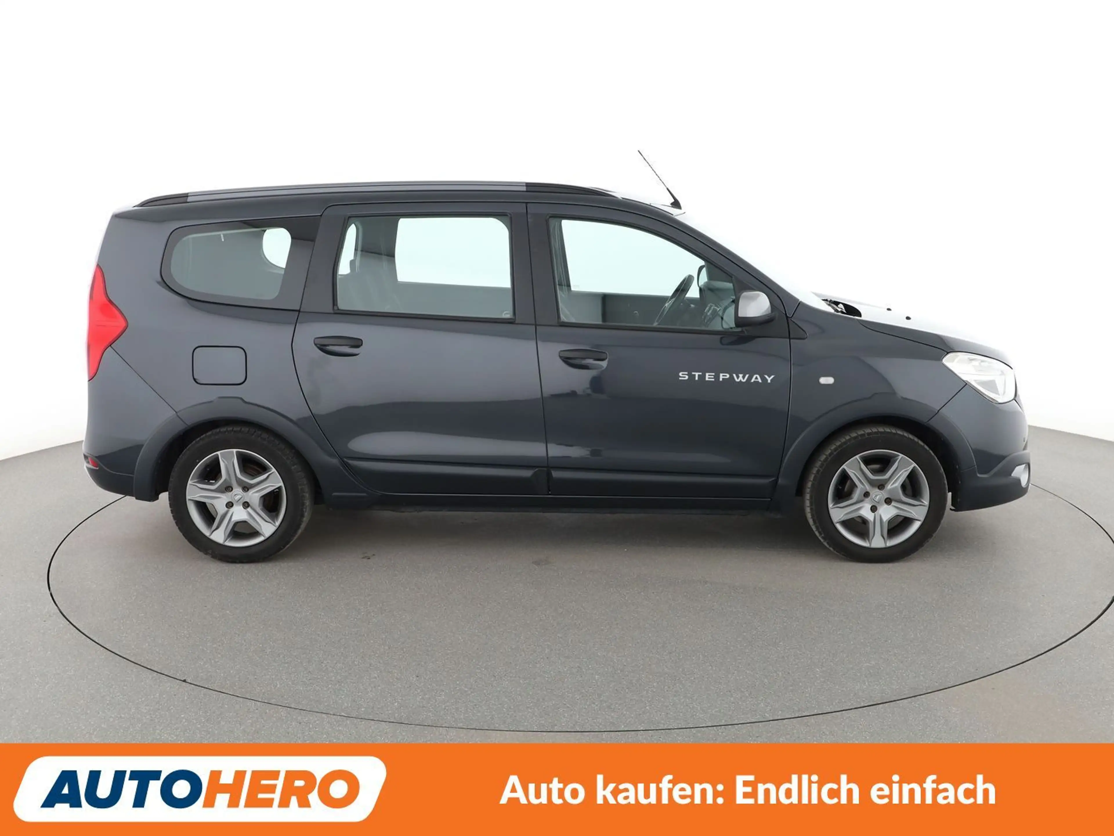 Dacia Lodgy 1.3 TCe Stepway*NAVI*TEMPO*PDC*SHZ*LIM*TOUCH* — photo 7