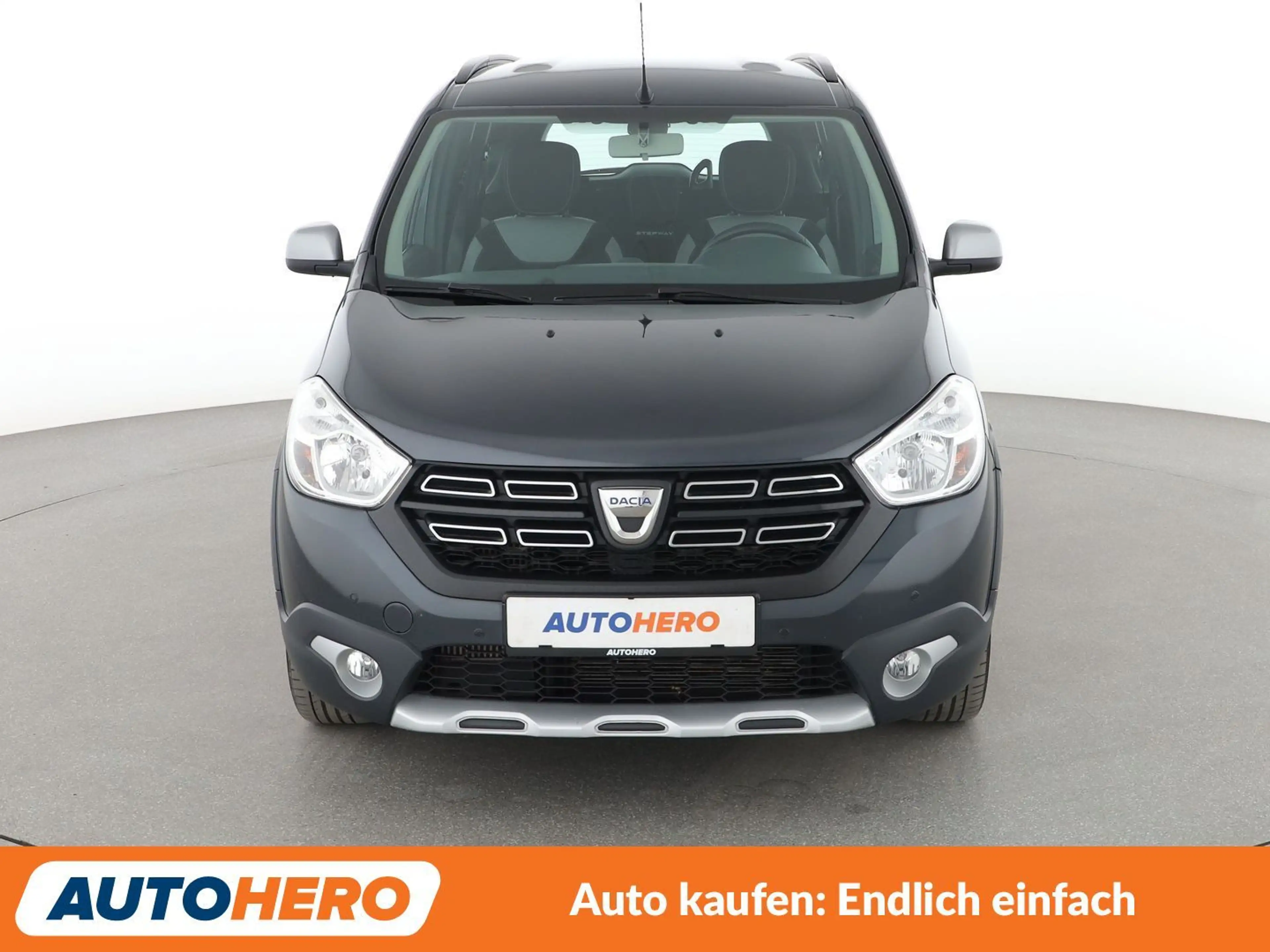 Dacia Lodgy 1.3 TCe Stepway*NAVI*TEMPO*PDC*SHZ*LIM*TOUCH* — photo 9