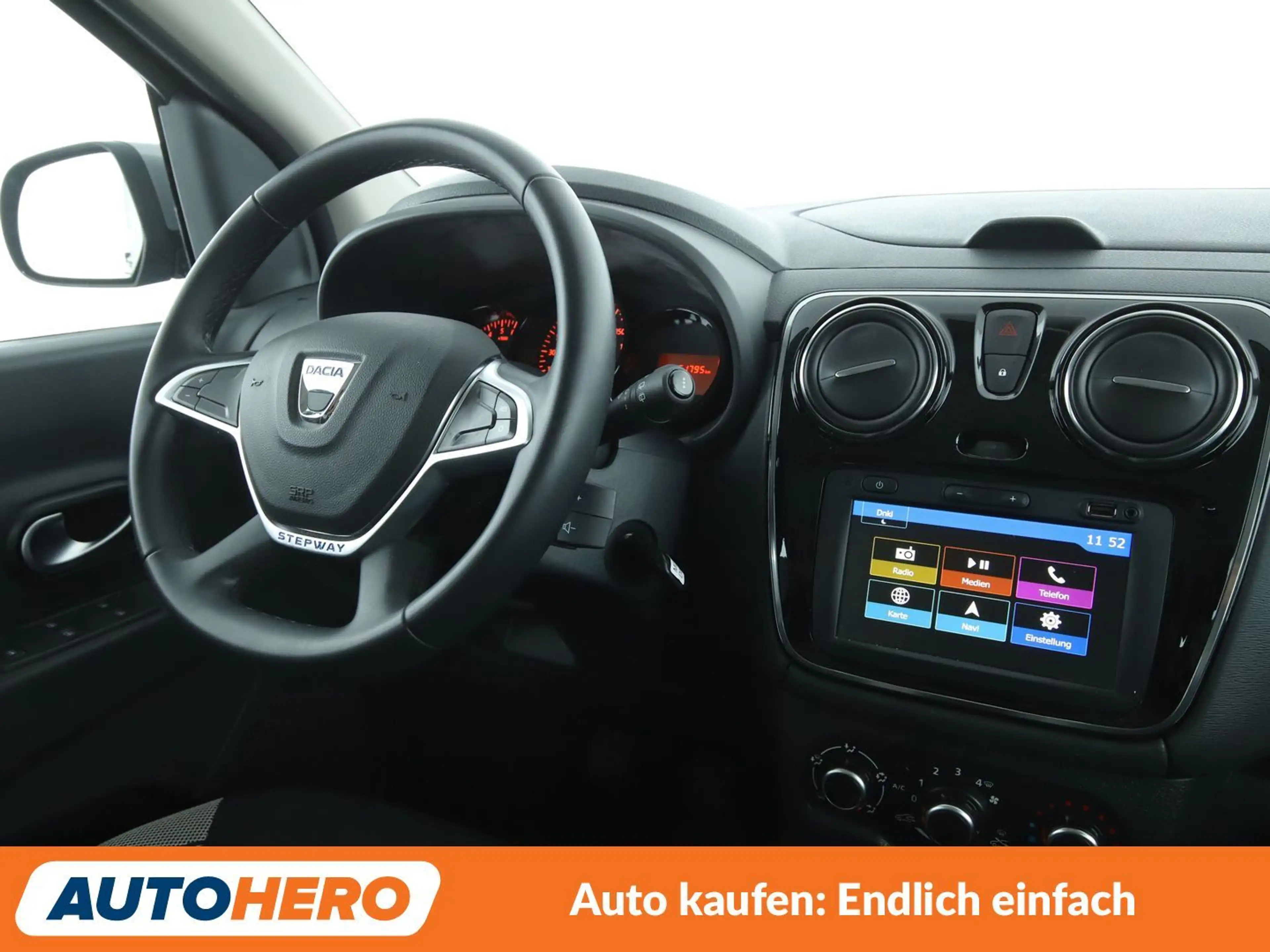 Dacia Lodgy 1.3 TCe Stepway*NAVI*TEMPO*PDC*SHZ*LIM*TOUCH* — photo 13