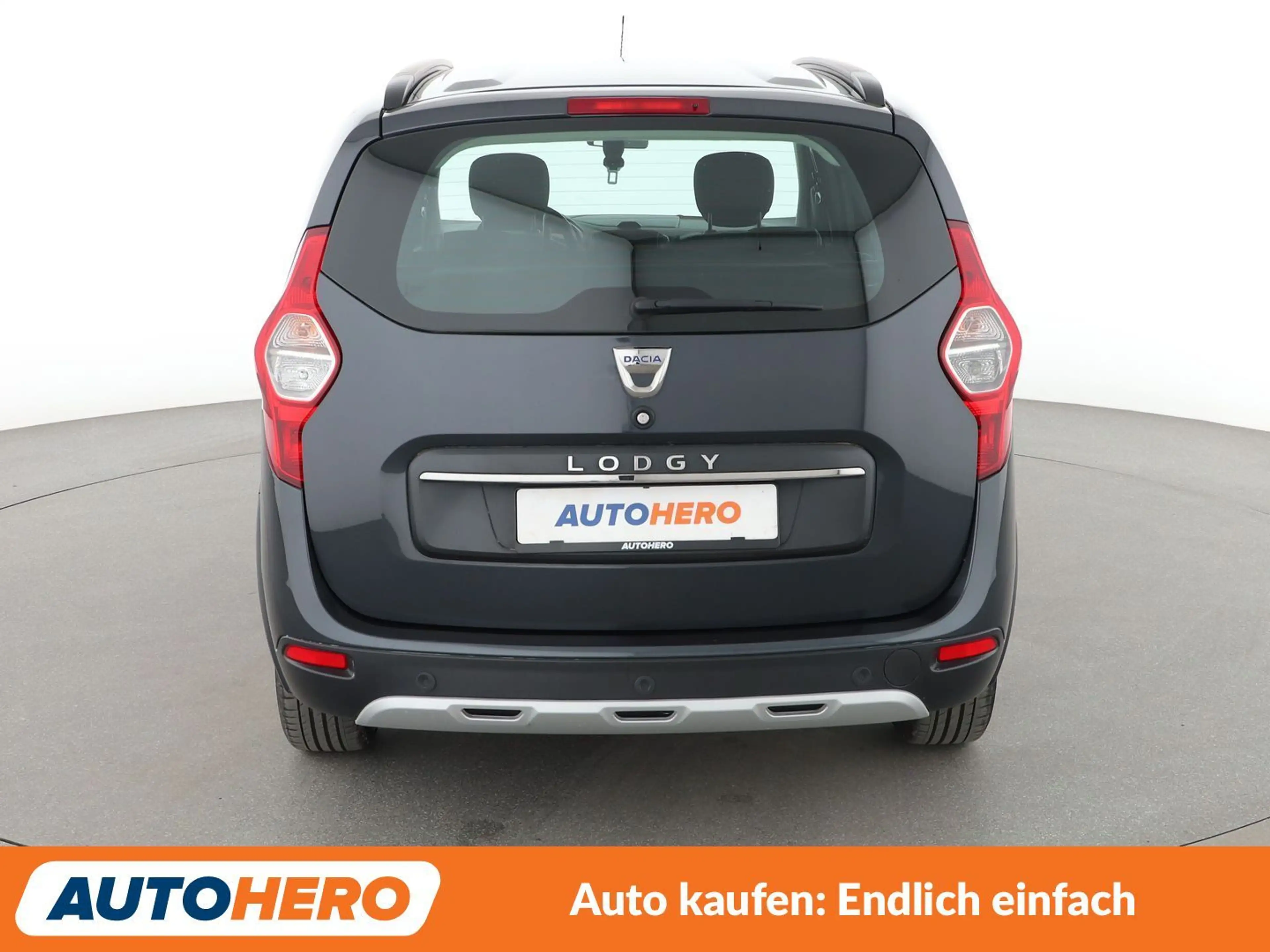 Dacia Lodgy 1.3 TCe Stepway*NAVI*TEMPO*PDC*SHZ*LIM*TOUCH* — photo 5