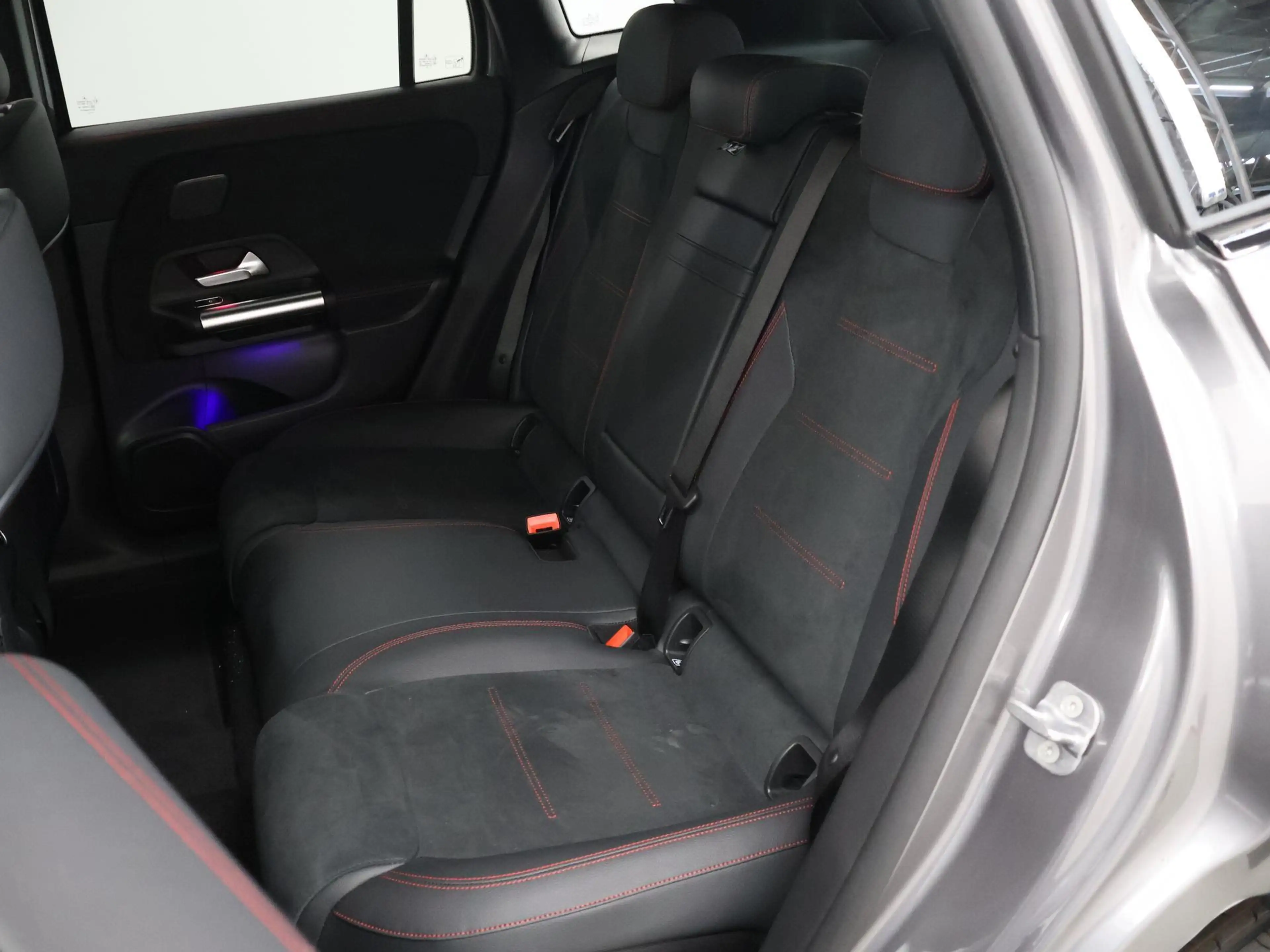 Mercedes-Benz EQA 250 AMG Line 67 kWh | Trekhaak | Rijassistentiepakket — photo 11