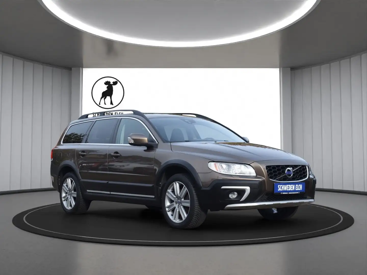 Volvo XC70 SUMMUM+GARANTIE+AHK+BI-XENON+PDC Braun - 2