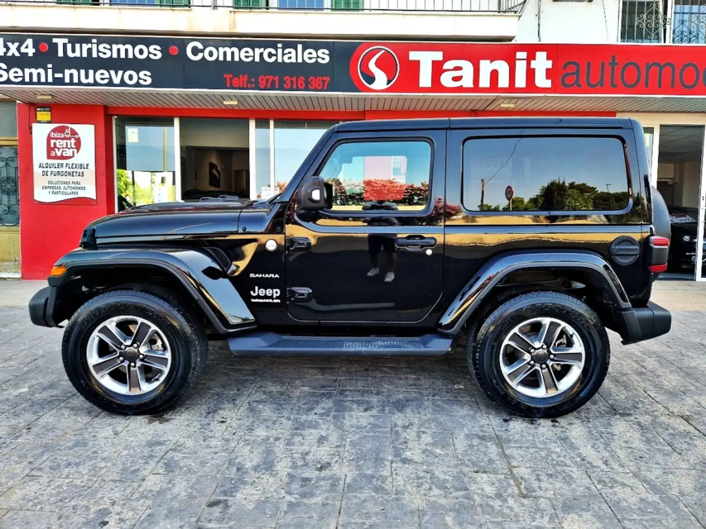 Jeep Wrangler 2.0T GME Sahara 8ATX Negro - 2