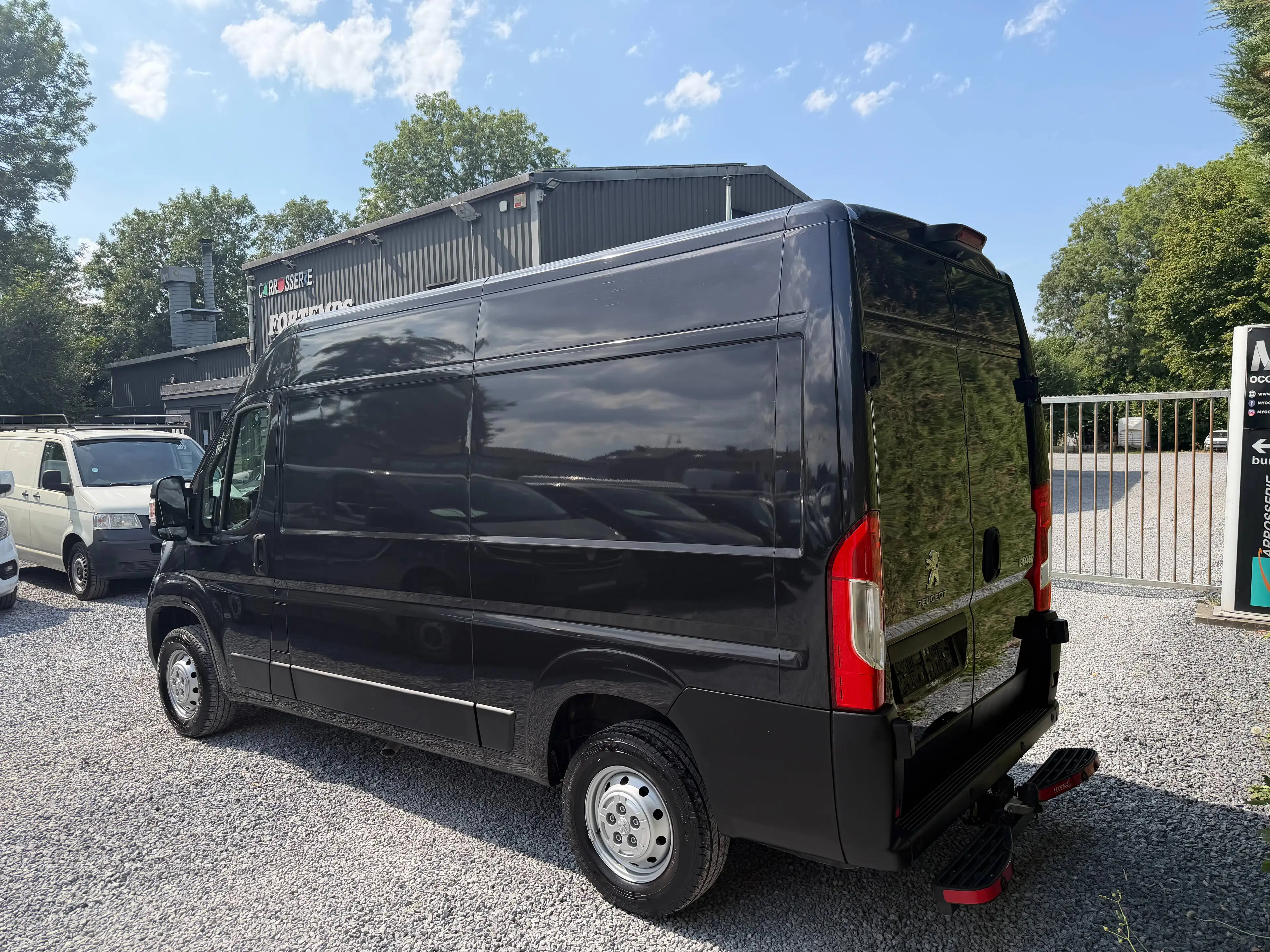 Peugeot Boxer 2.2 BlueHDi L2H2 - 165 CHEVAUX - UTILITAIRE - TVA DEDUCTIBLE - A VOIR - — photo 4