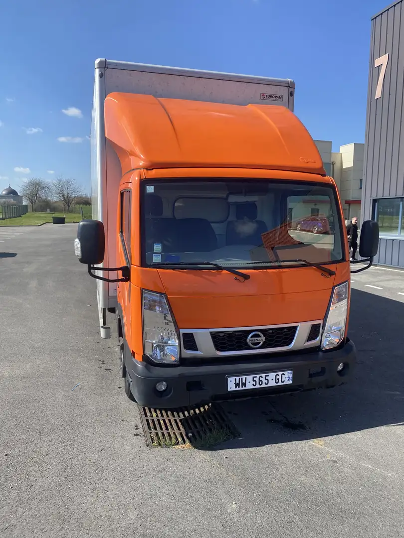 Nissan Cabstar 2.5 - 2