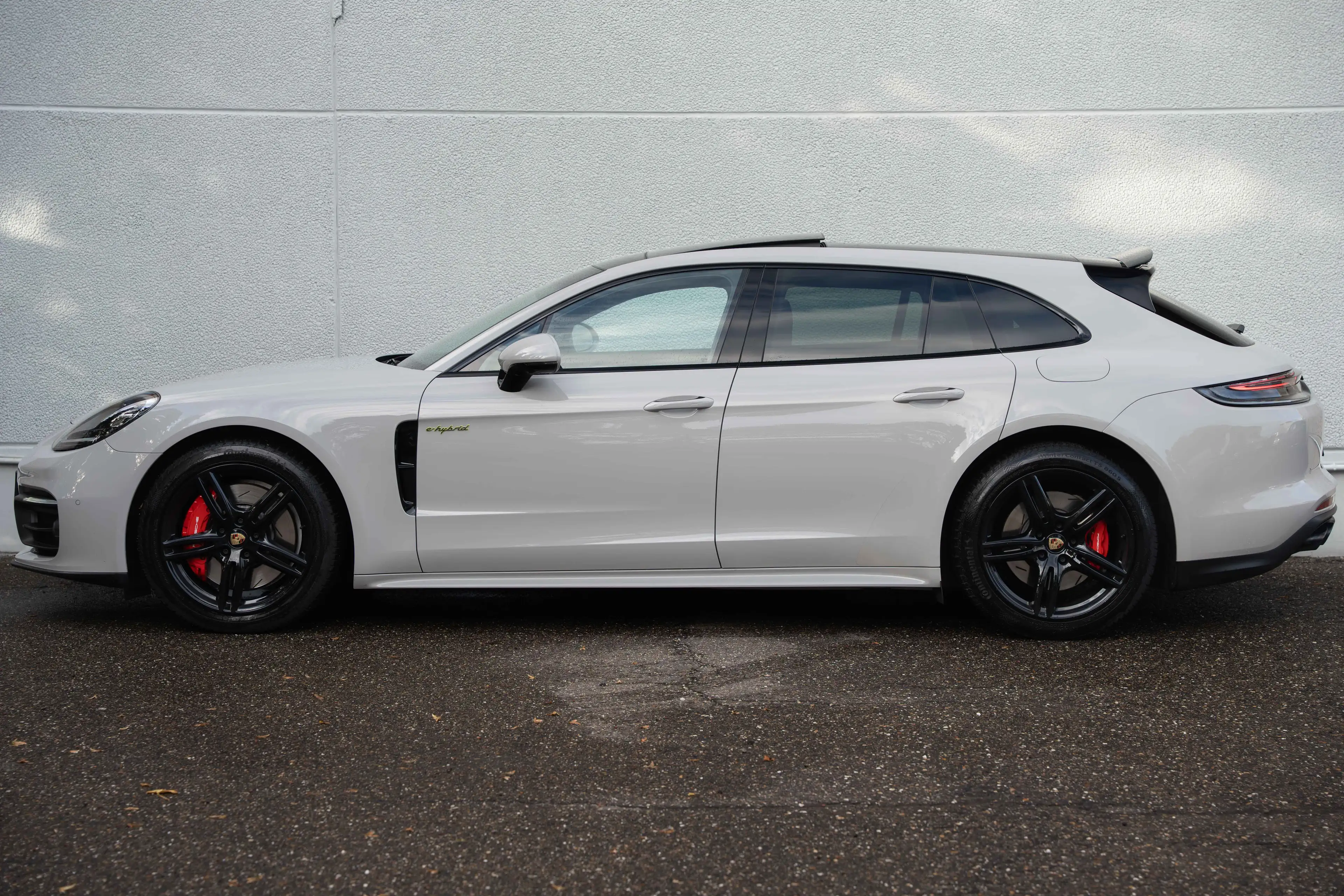 Porsche Panamera 4 E-Hybrid Sport Turismo PDLS/PANO/LUCHTV./BOSE/SOFTCLOSE/360° — photo 5