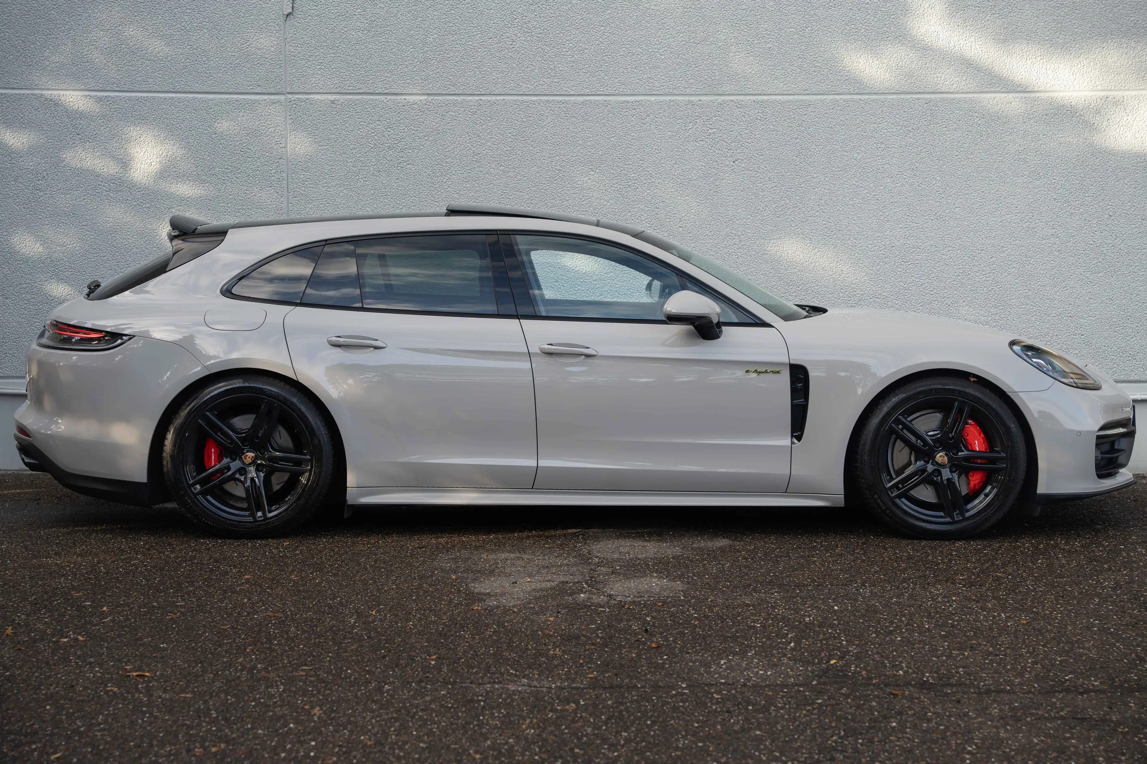 Porsche Panamera 4 E-Hybrid Sport Turismo PDLS/PANO/LUCHTV./BOSE/SOFTCLOSE/360° — photo 9