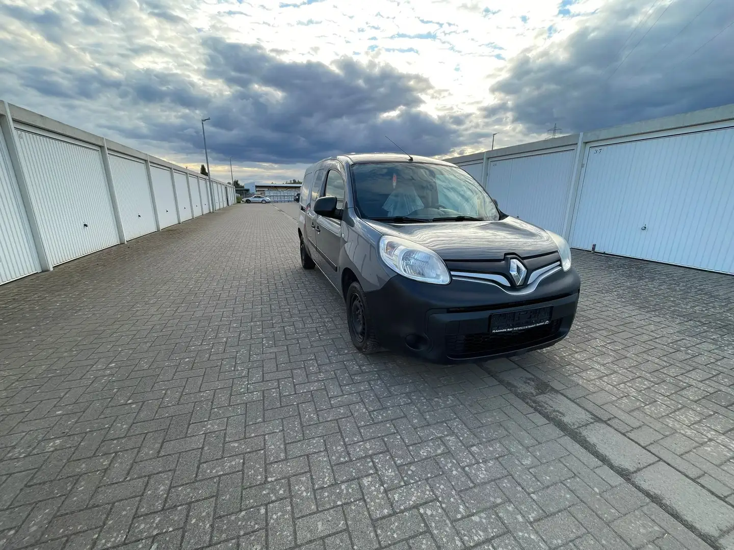 Renault Kangoo Rapid Maxi Extra Grau - 1